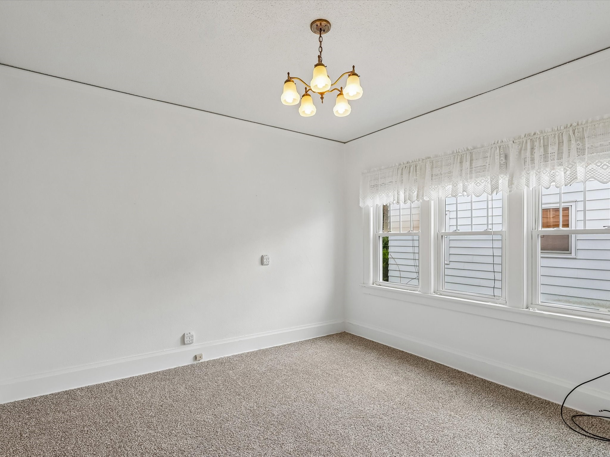 4516 Boulevard Place Property Photo 14