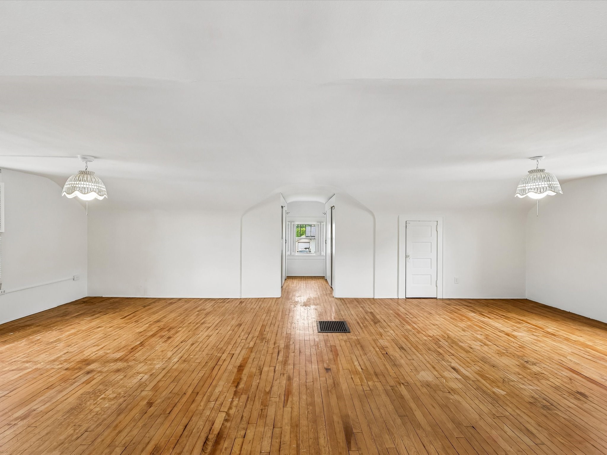 4516 Boulevard Place Property Photo 18