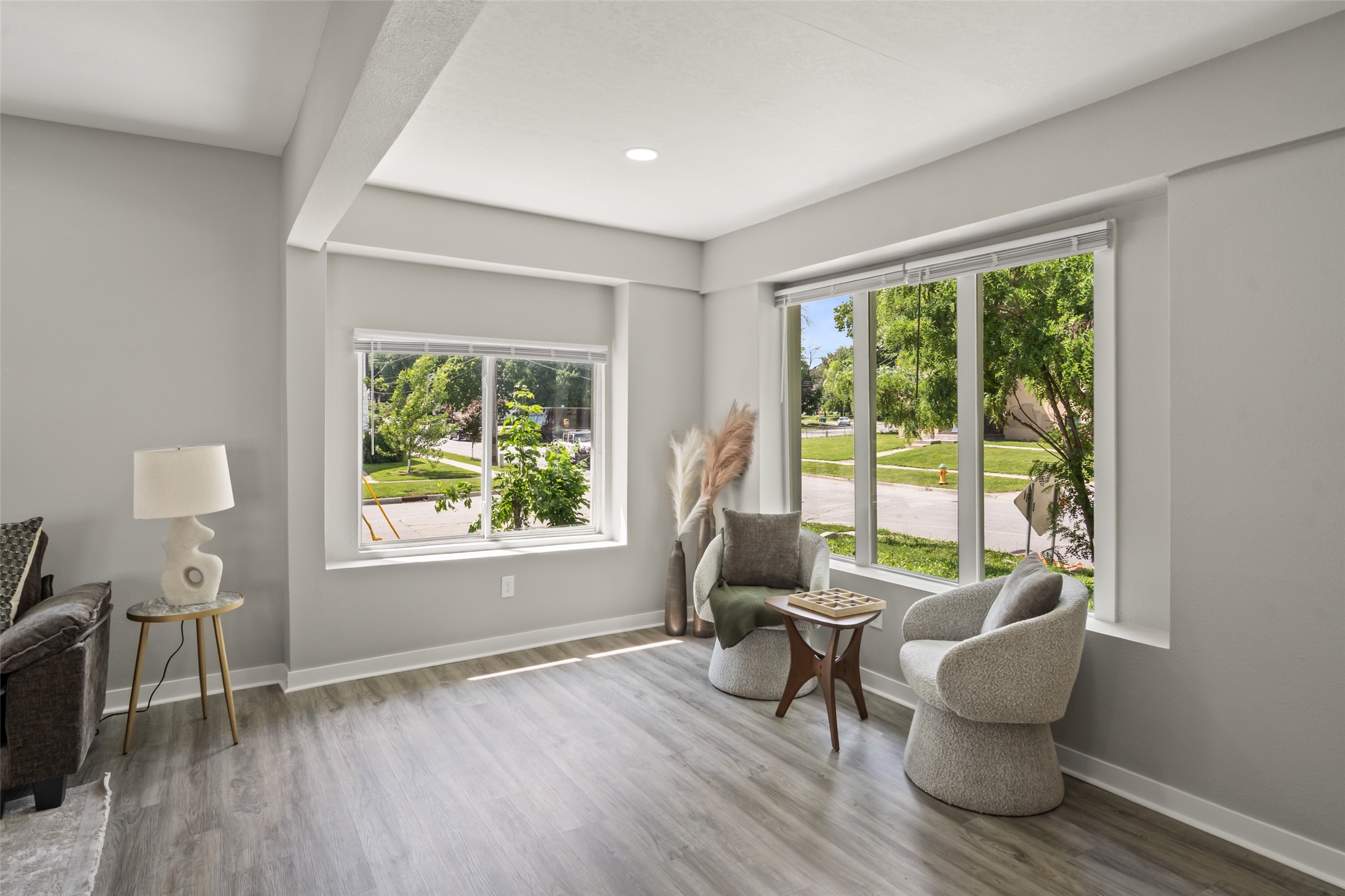 250 Franklin Avenue Property Photo 8