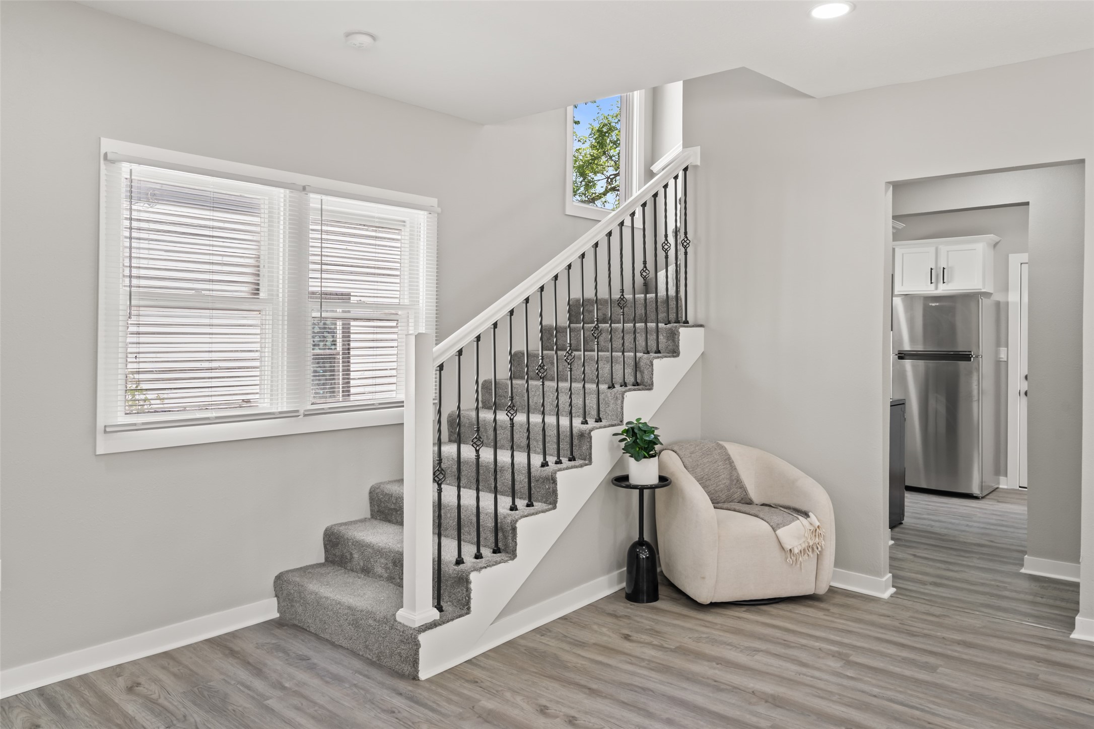 250 Franklin Avenue Property Photo 10
