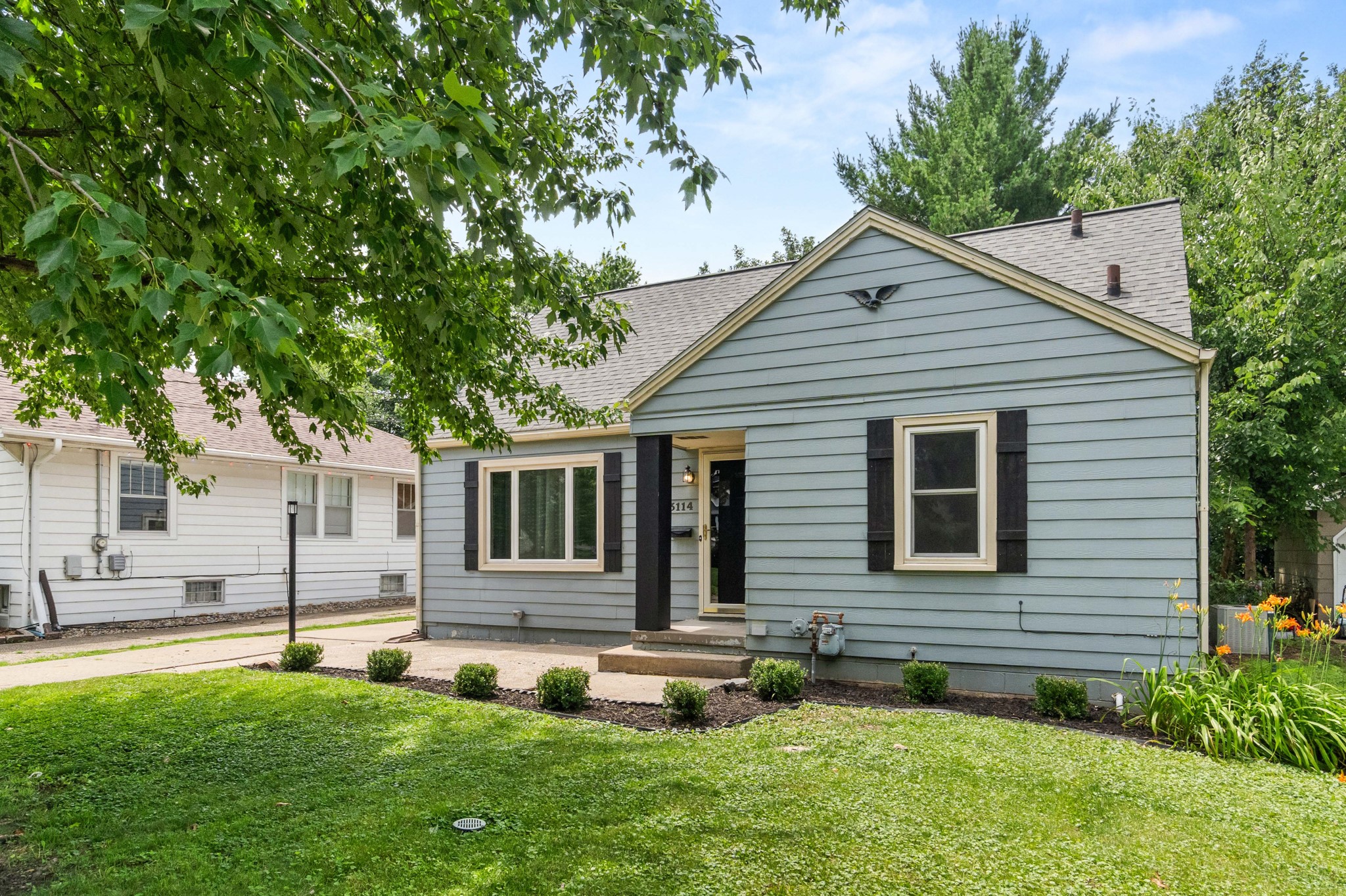 3114 48th Place Property Photo 1