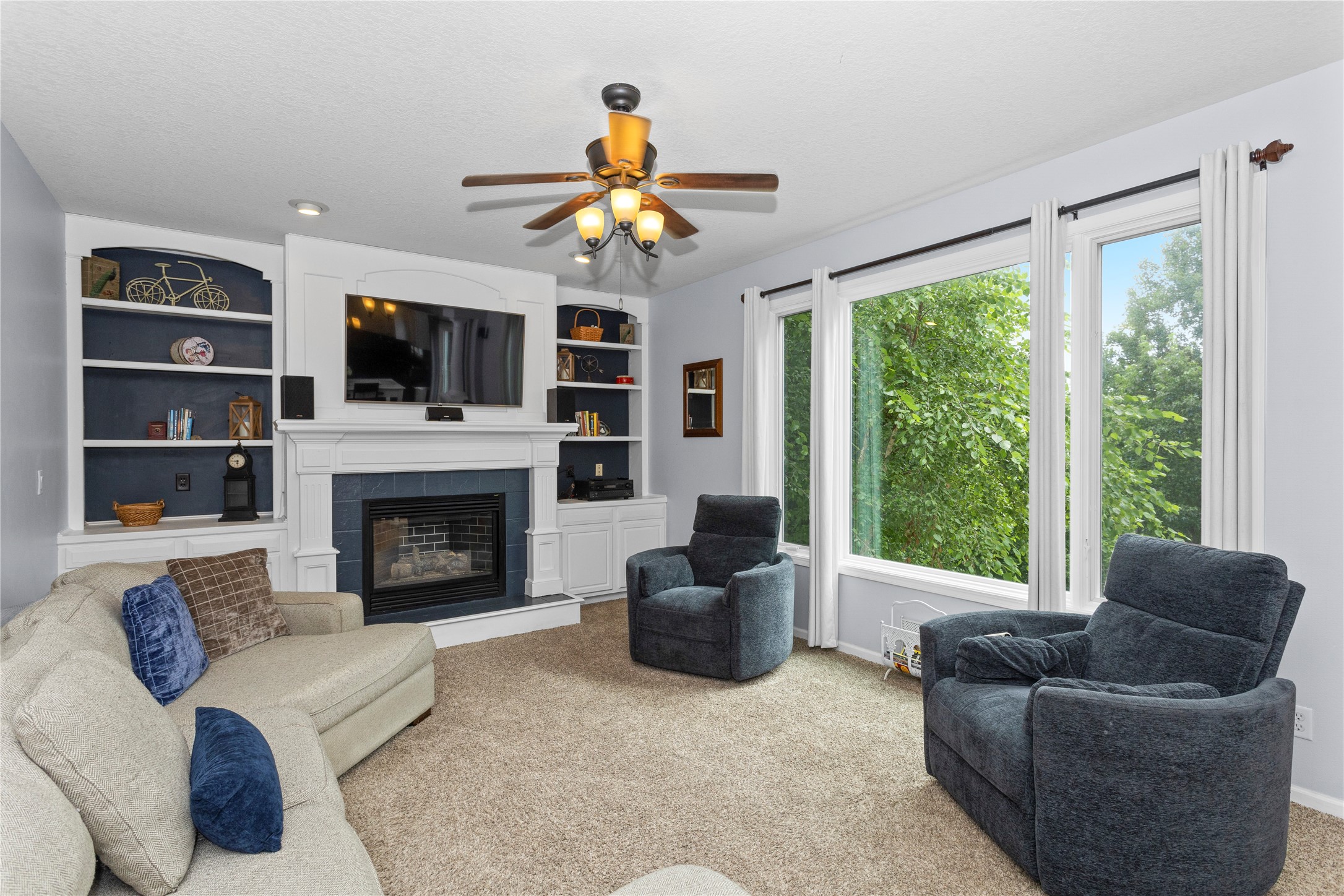 2807 145th Street Property Photo 3