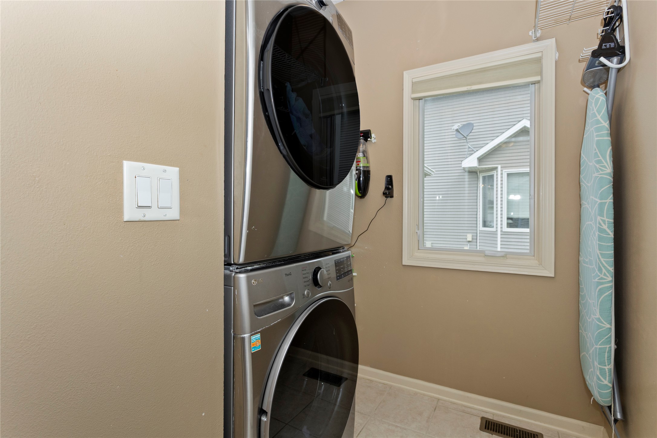 2807 145th Street Property Photo 16