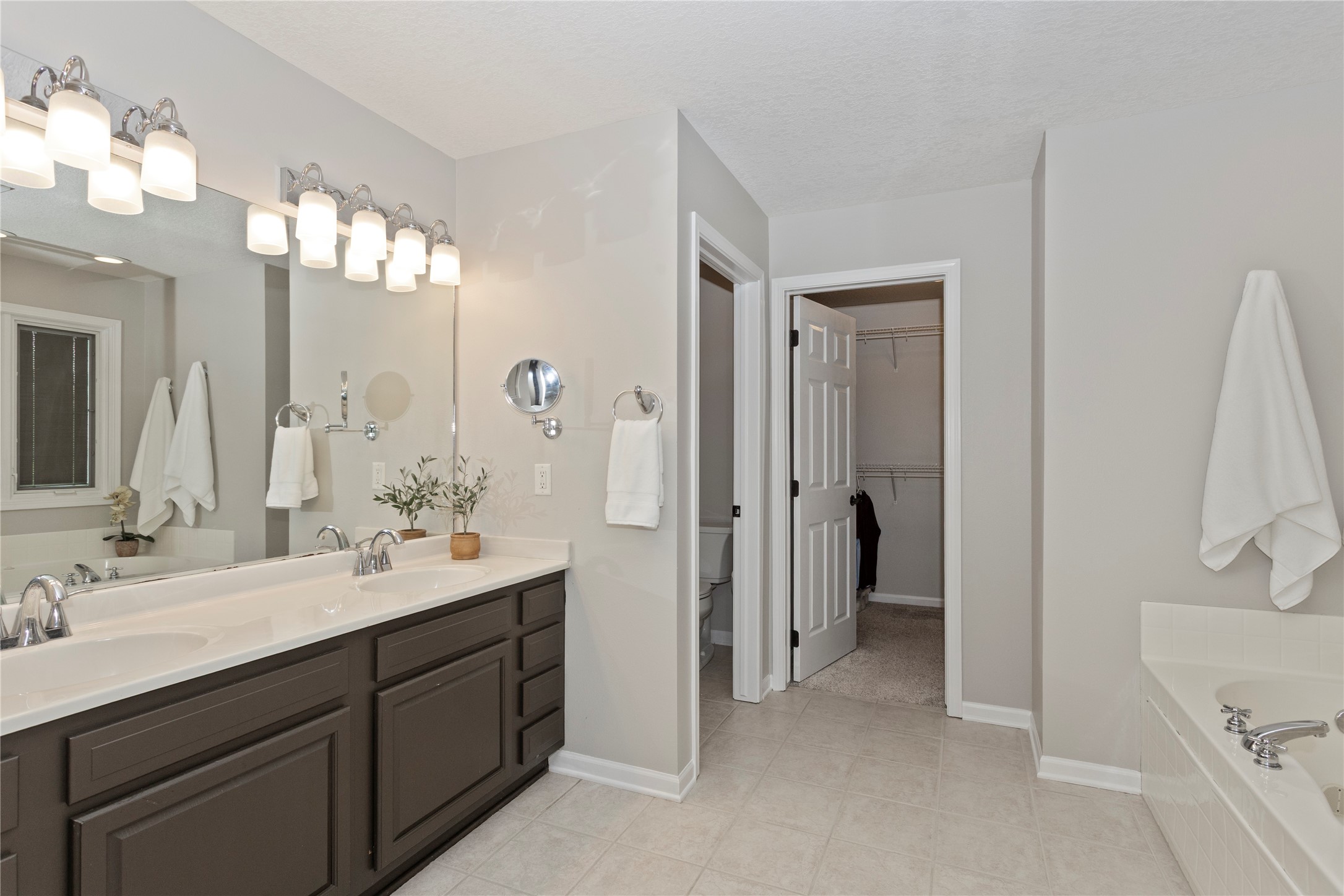 2807 145th Street Property Photo 20