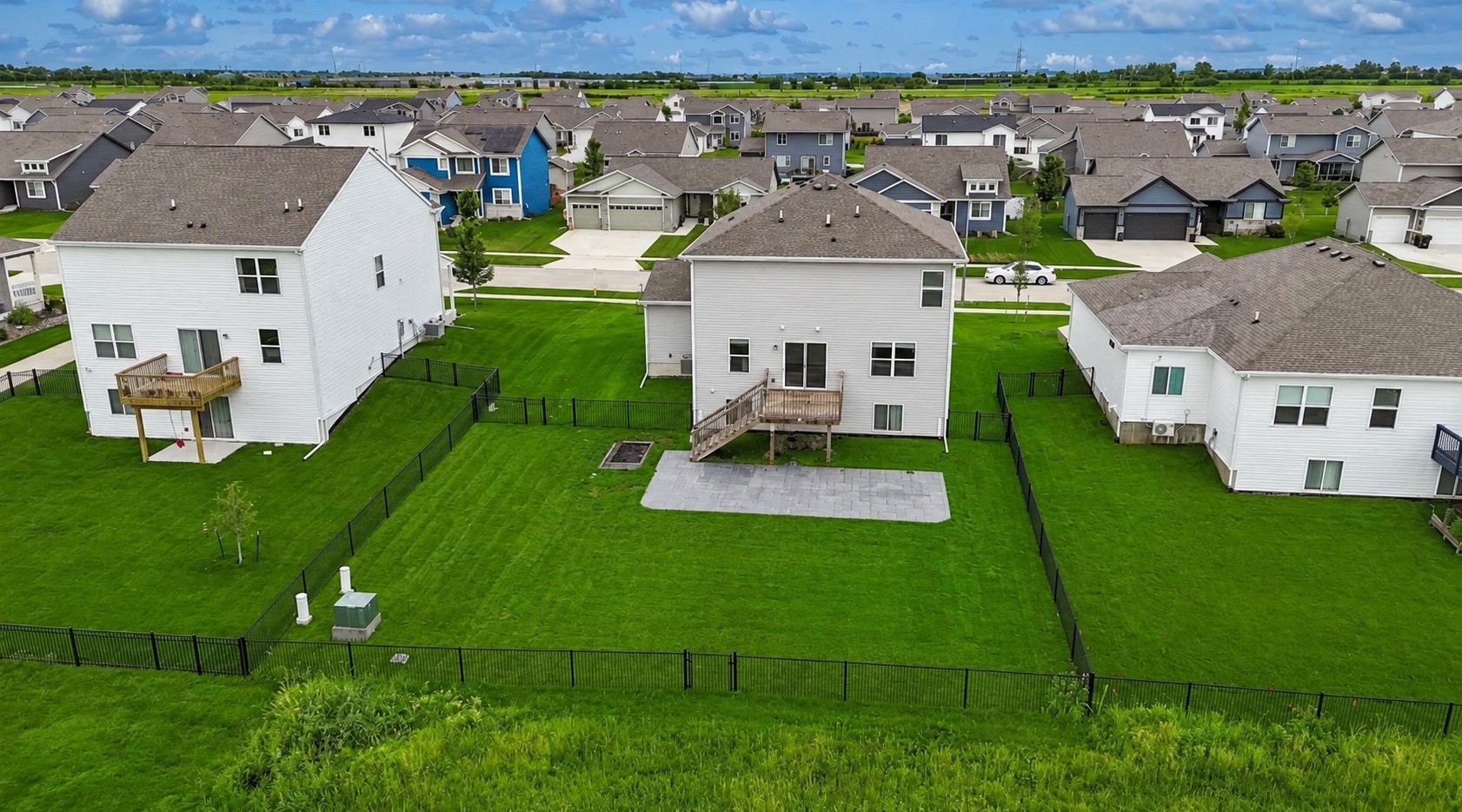 1175 Spruce Street Property Photo 4