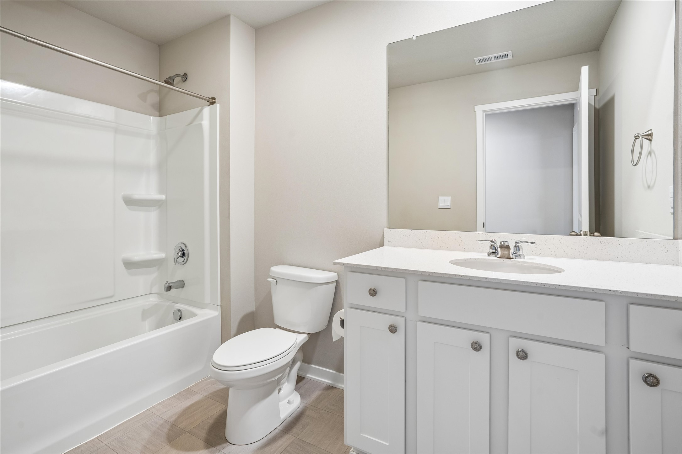 1175 Spruce Street Property Photo 23