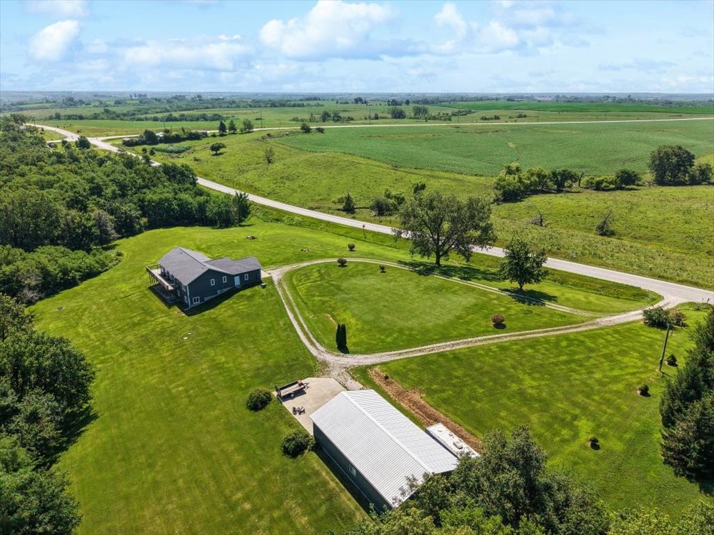 1055 Highway G76 Highway Property Photo 31