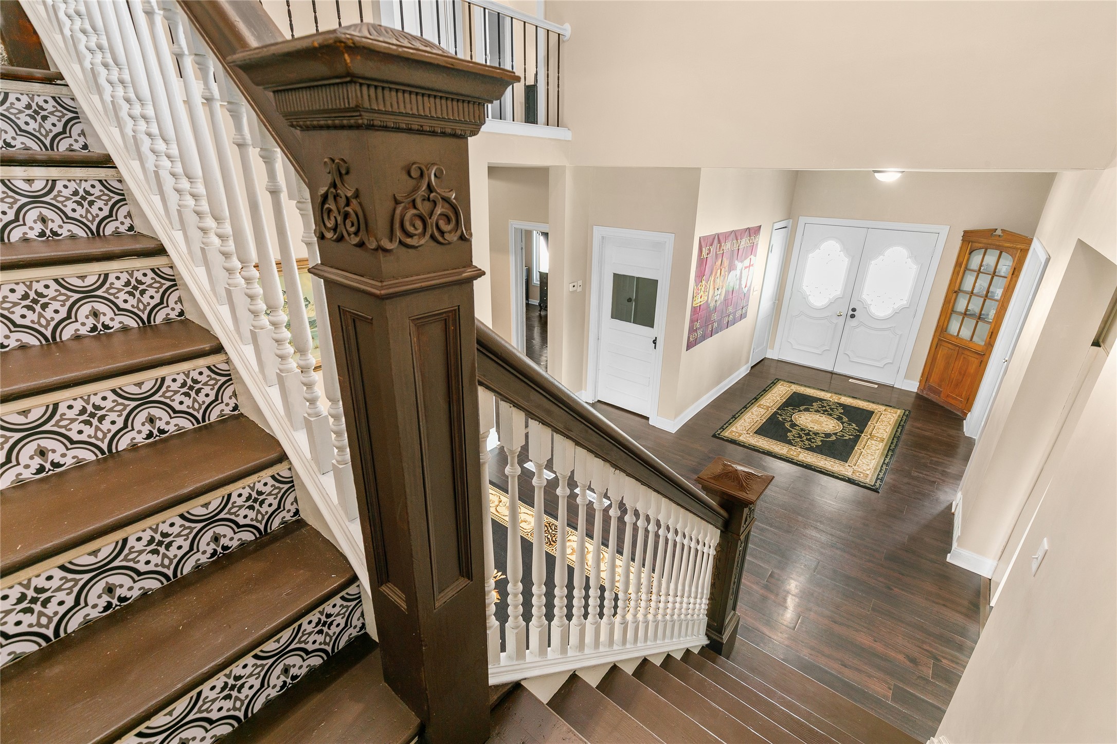 404 Brown Street Property Photo 12