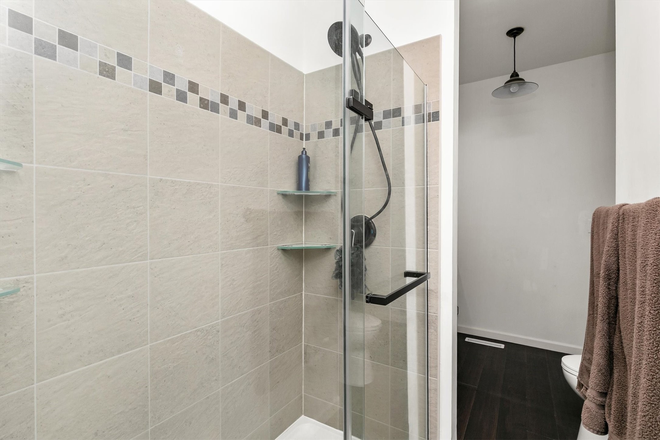 404 Brown Street Property Photo 20