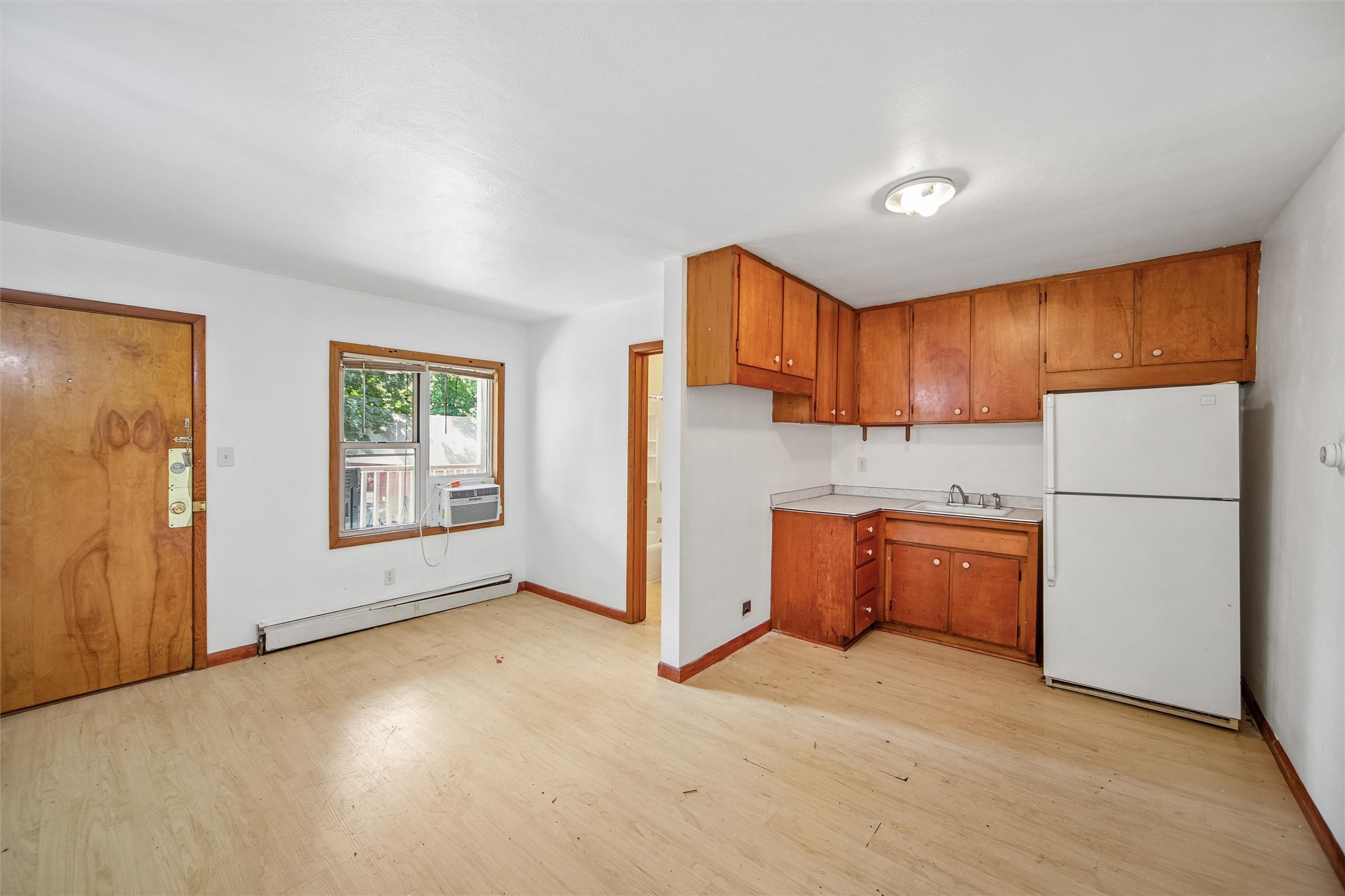 1940 Arlington Avenue Property Photo 4