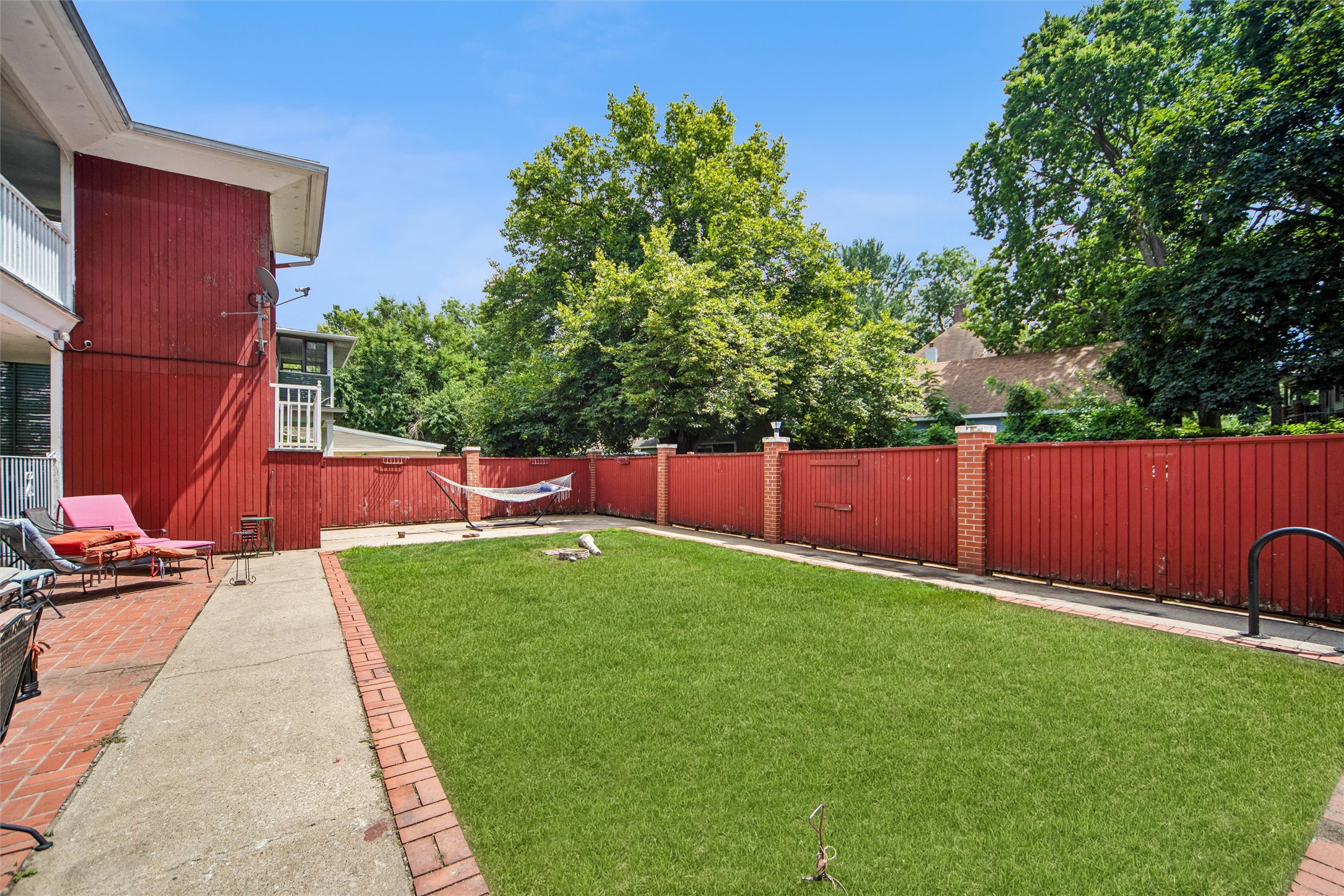1940 Arlington Avenue Property Photo 12
