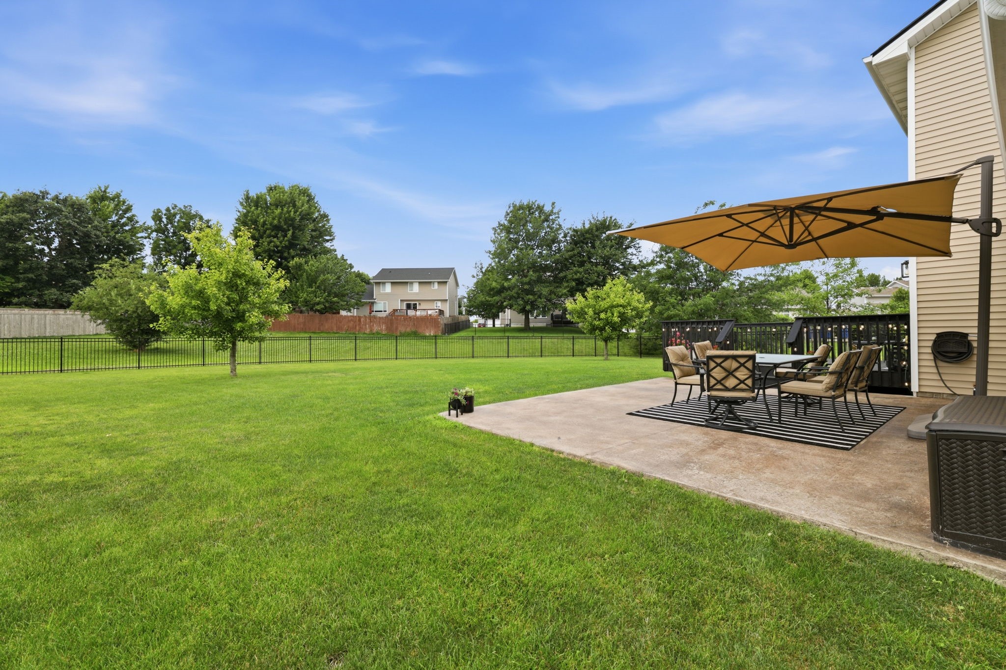1860 Se Ashton Court Property Photo 26