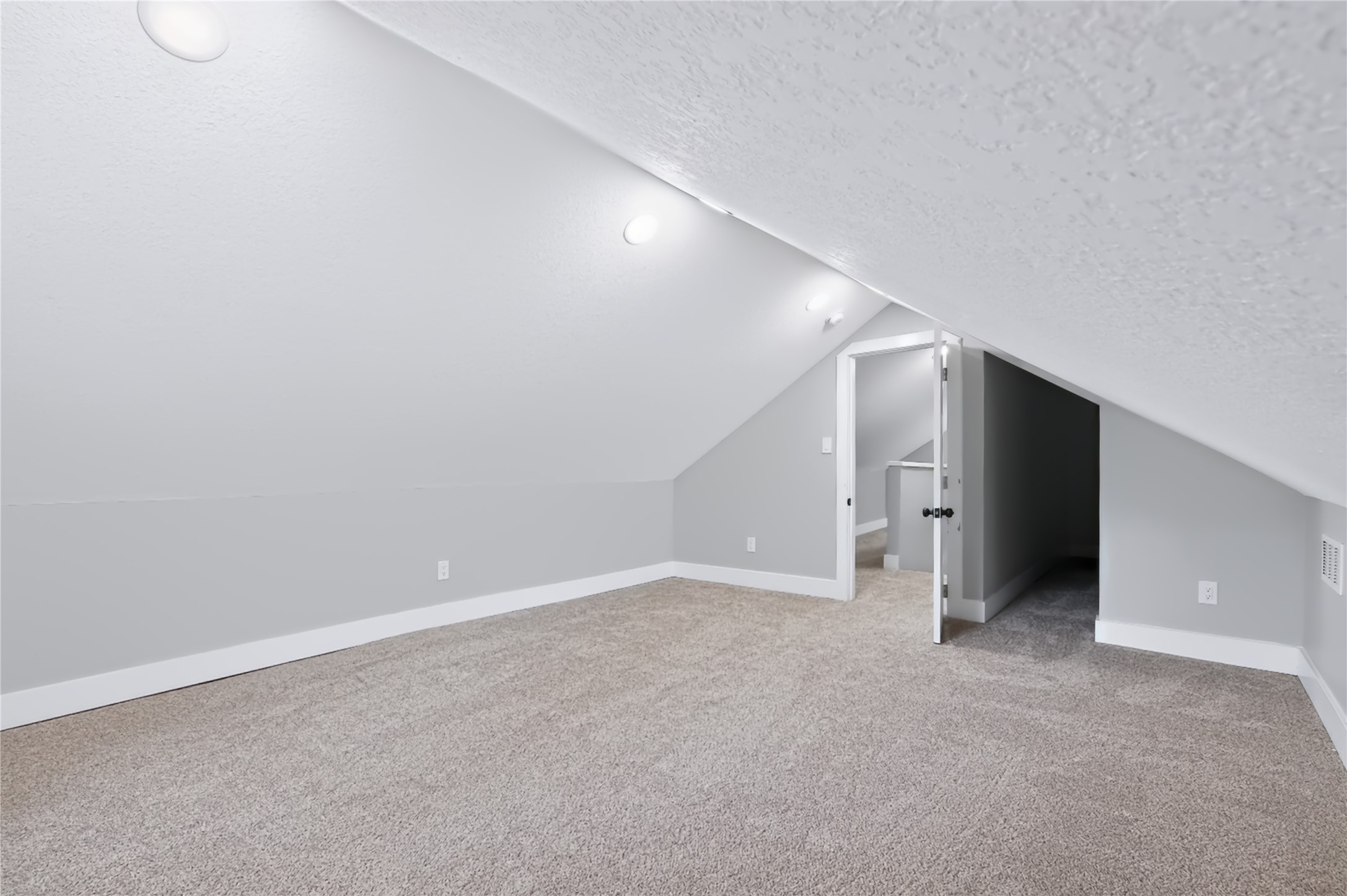 1338 45th Street Property Photo 25