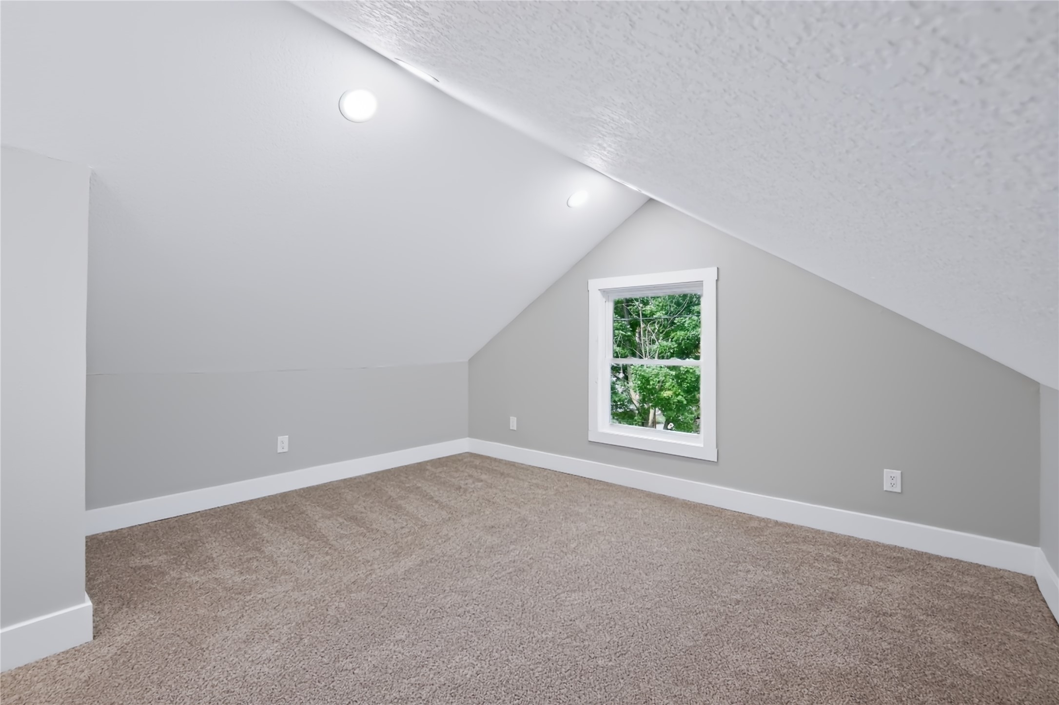 1338 45th Street Property Photo 30