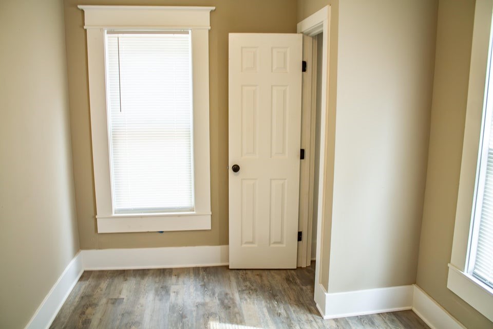 2707 College Avenue Property Photo 5