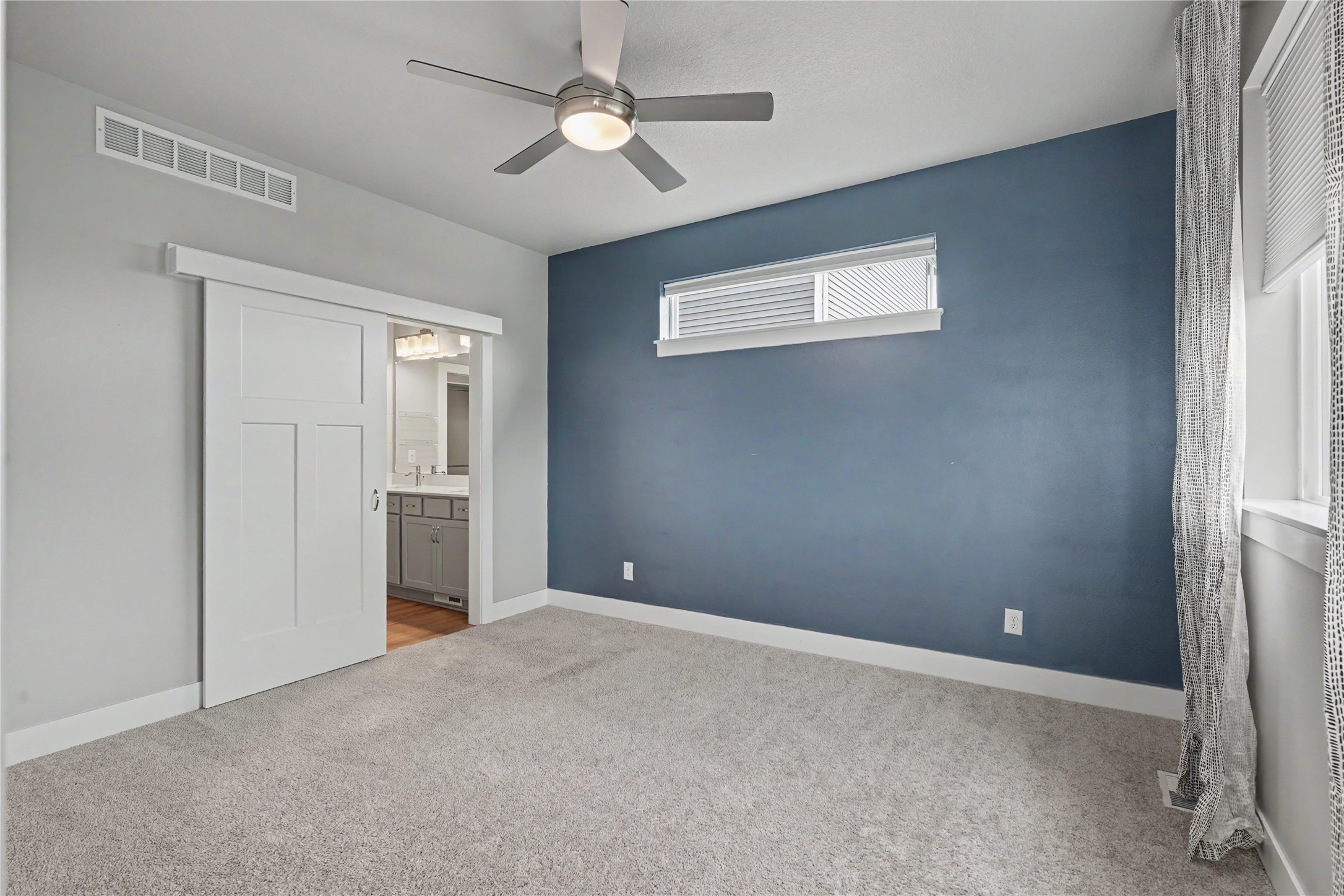 15332 Deerview Drive Property Photo 13
