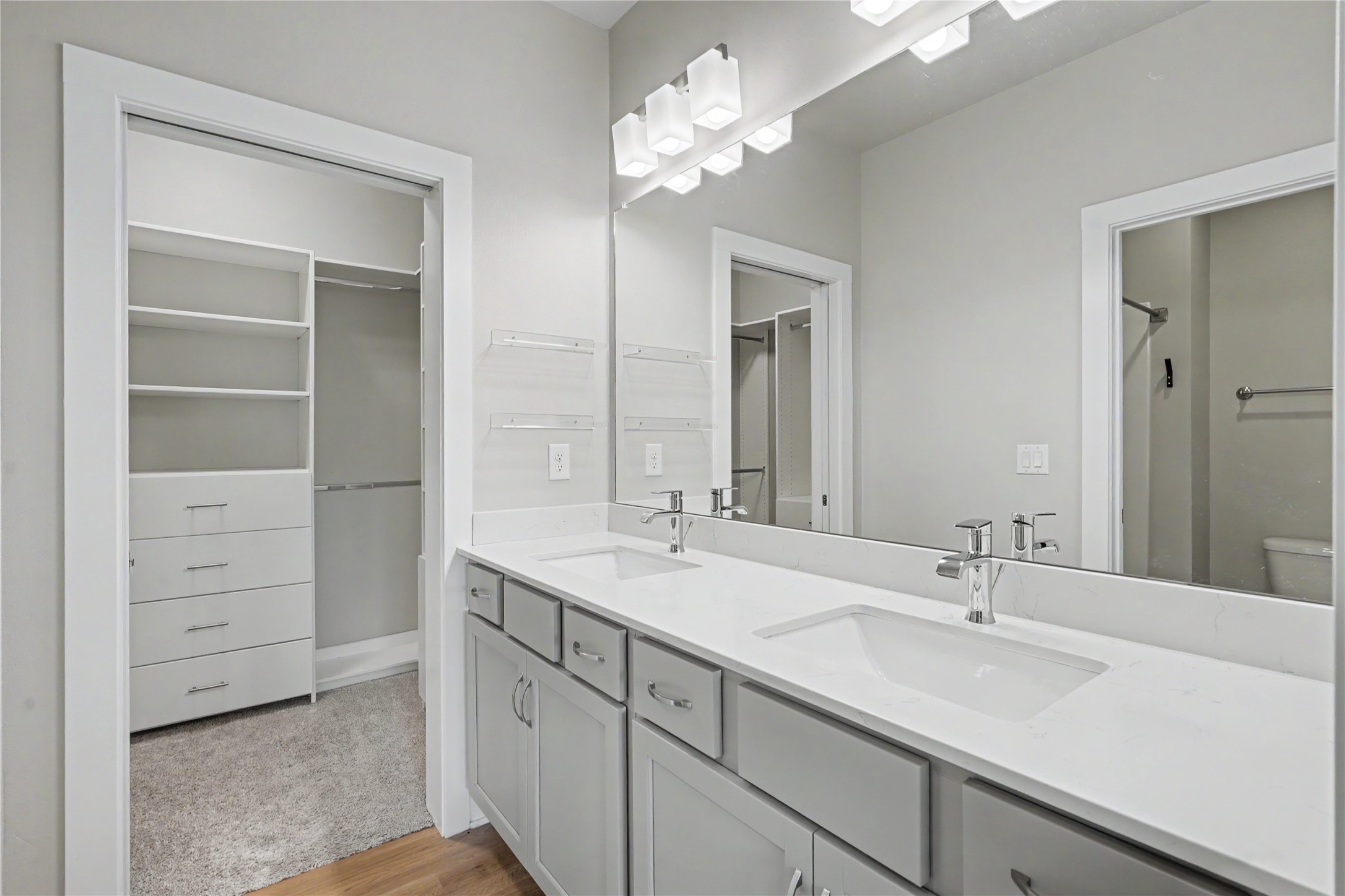 15332 Deerview Drive Property Photo 16