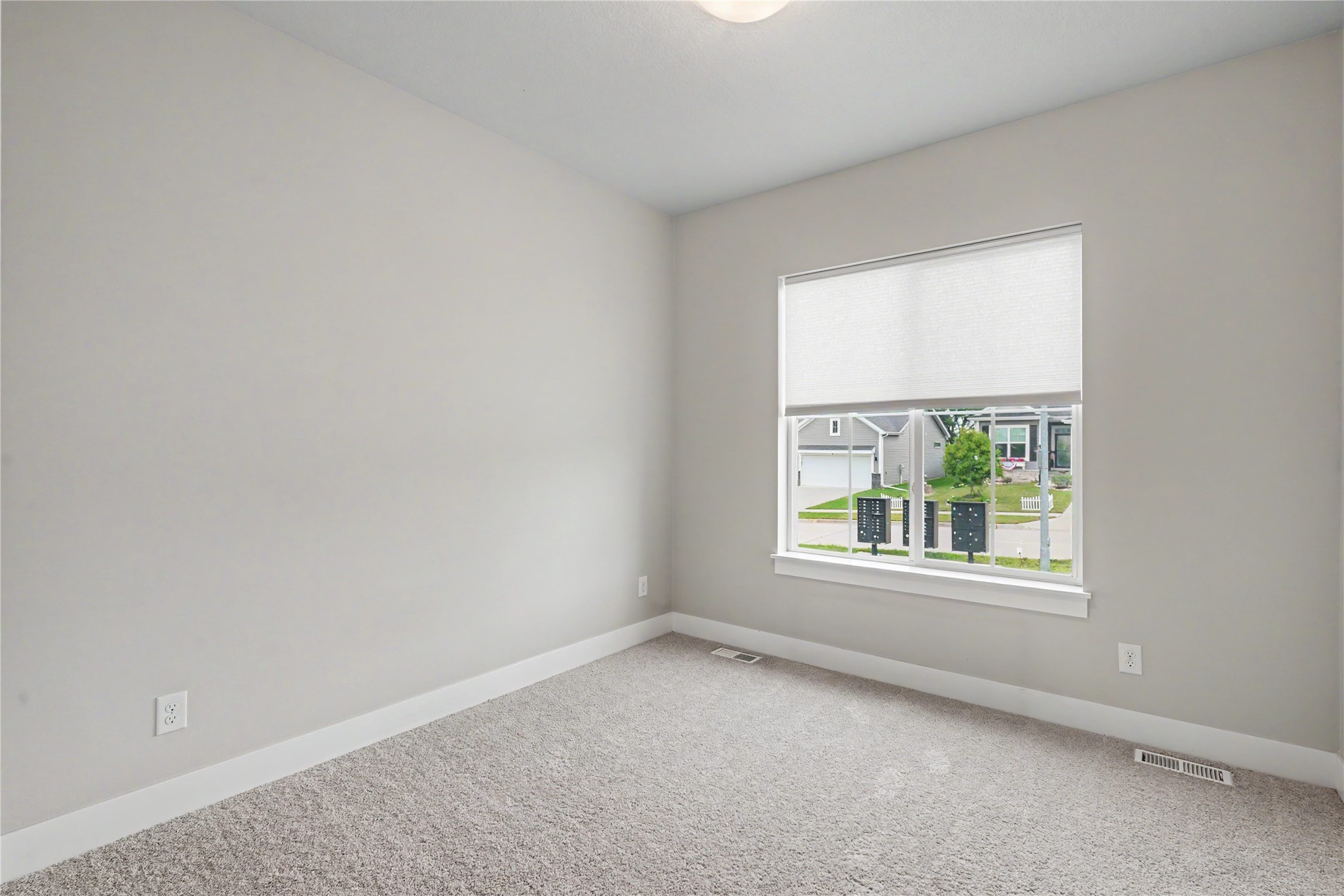 15332 Deerview Drive Property Photo 21