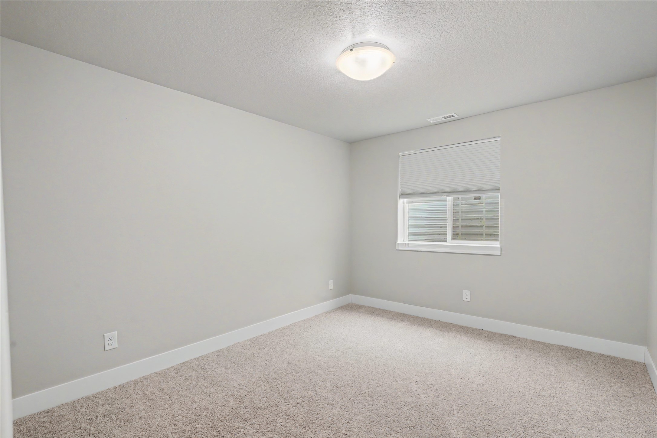 15332 Deerview Drive Property Photo 26