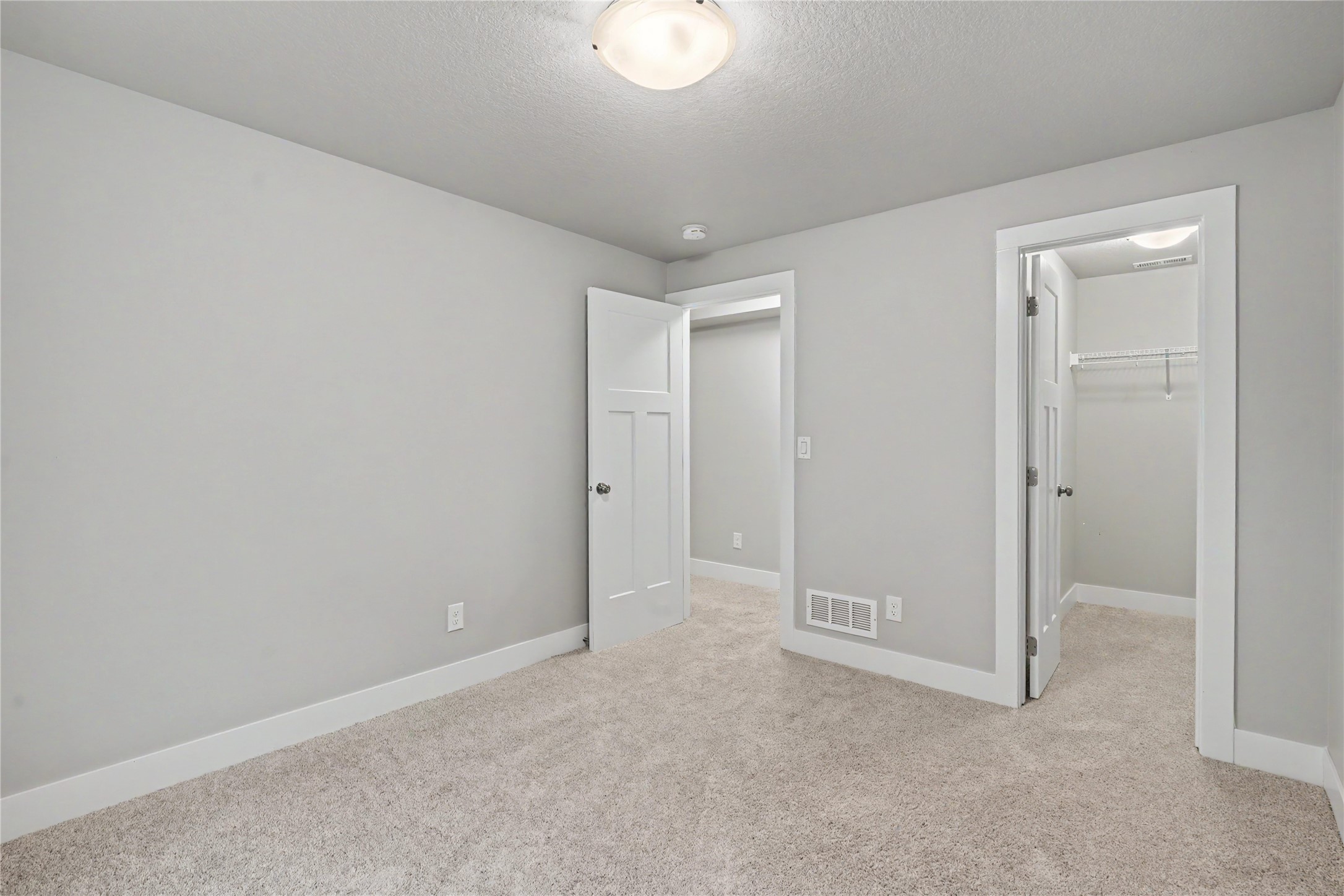 15332 Deerview Drive Property Photo 27