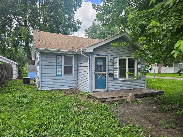 2950 Mahaska Avenue Property Photo 1