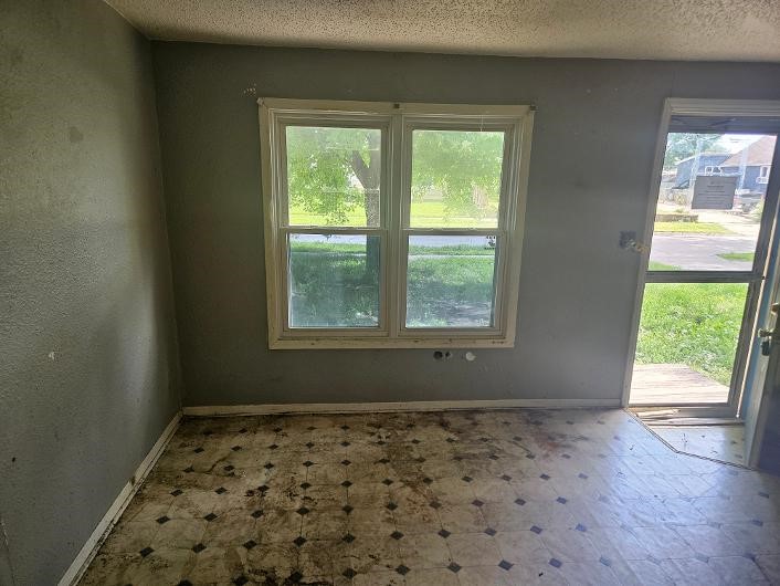 2950 Mahaska Avenue Property Photo 8