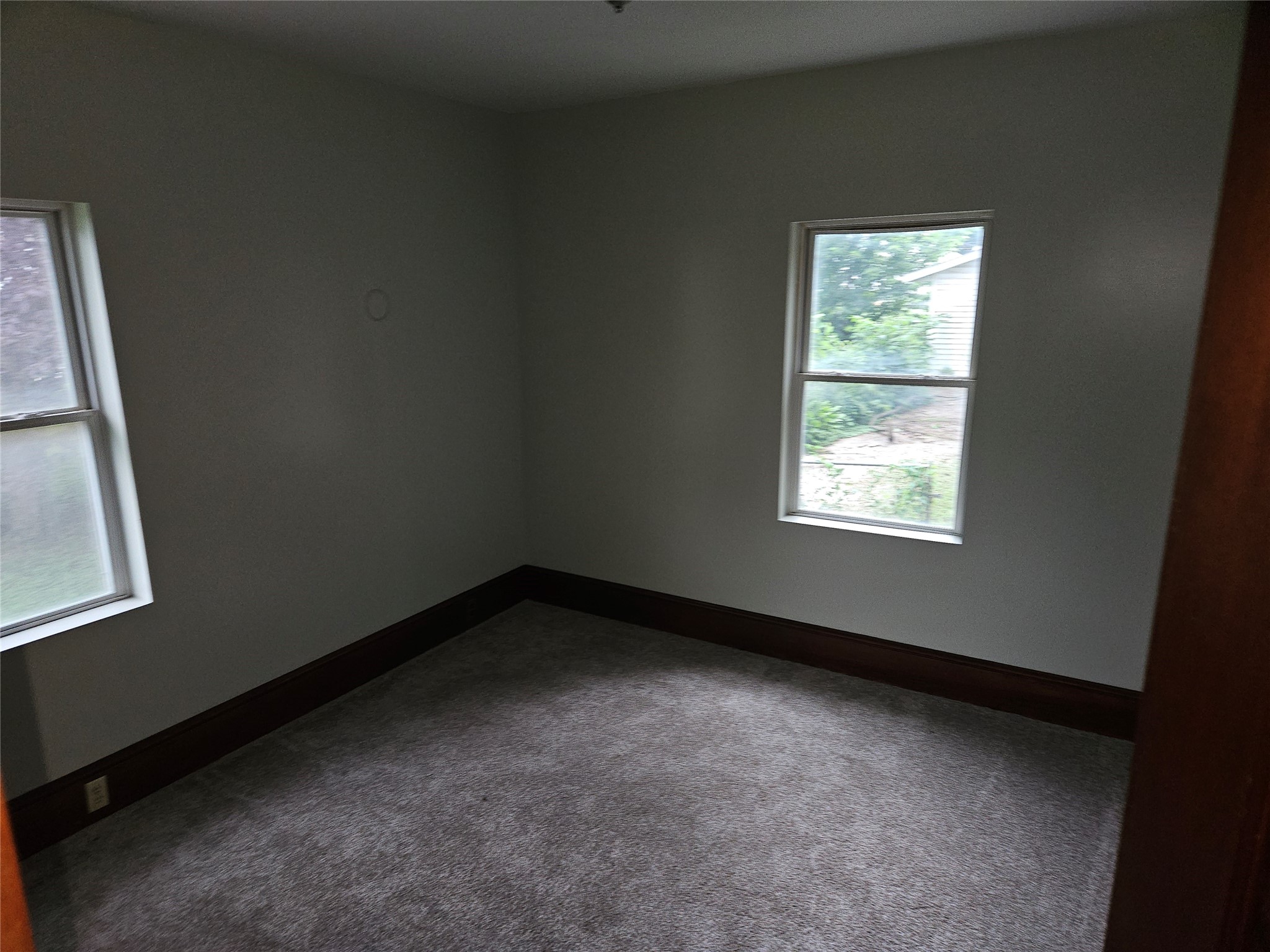 1437 Mattern Avenue Property Photo 5
