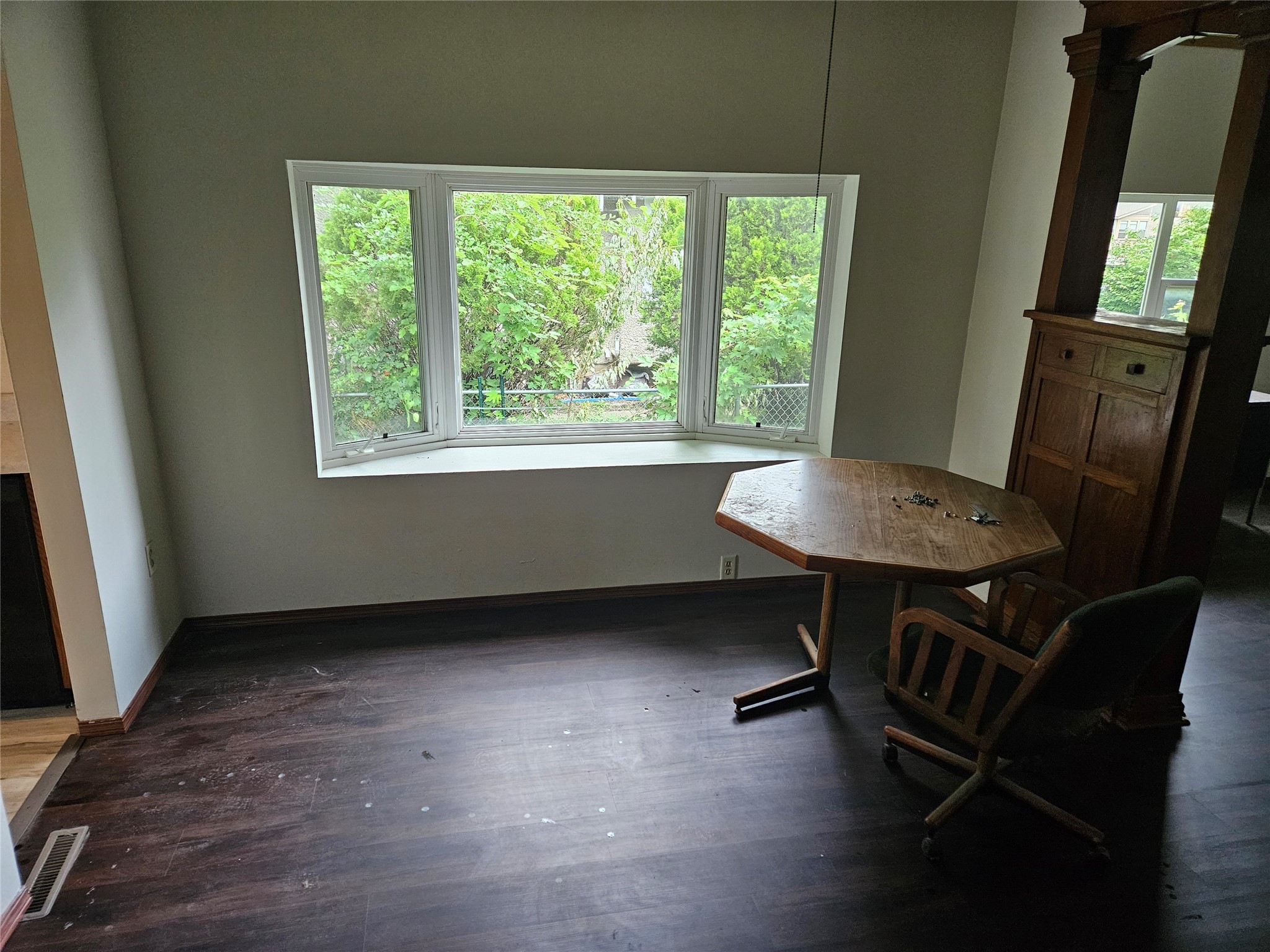 1437 Mattern Avenue Property Photo 8