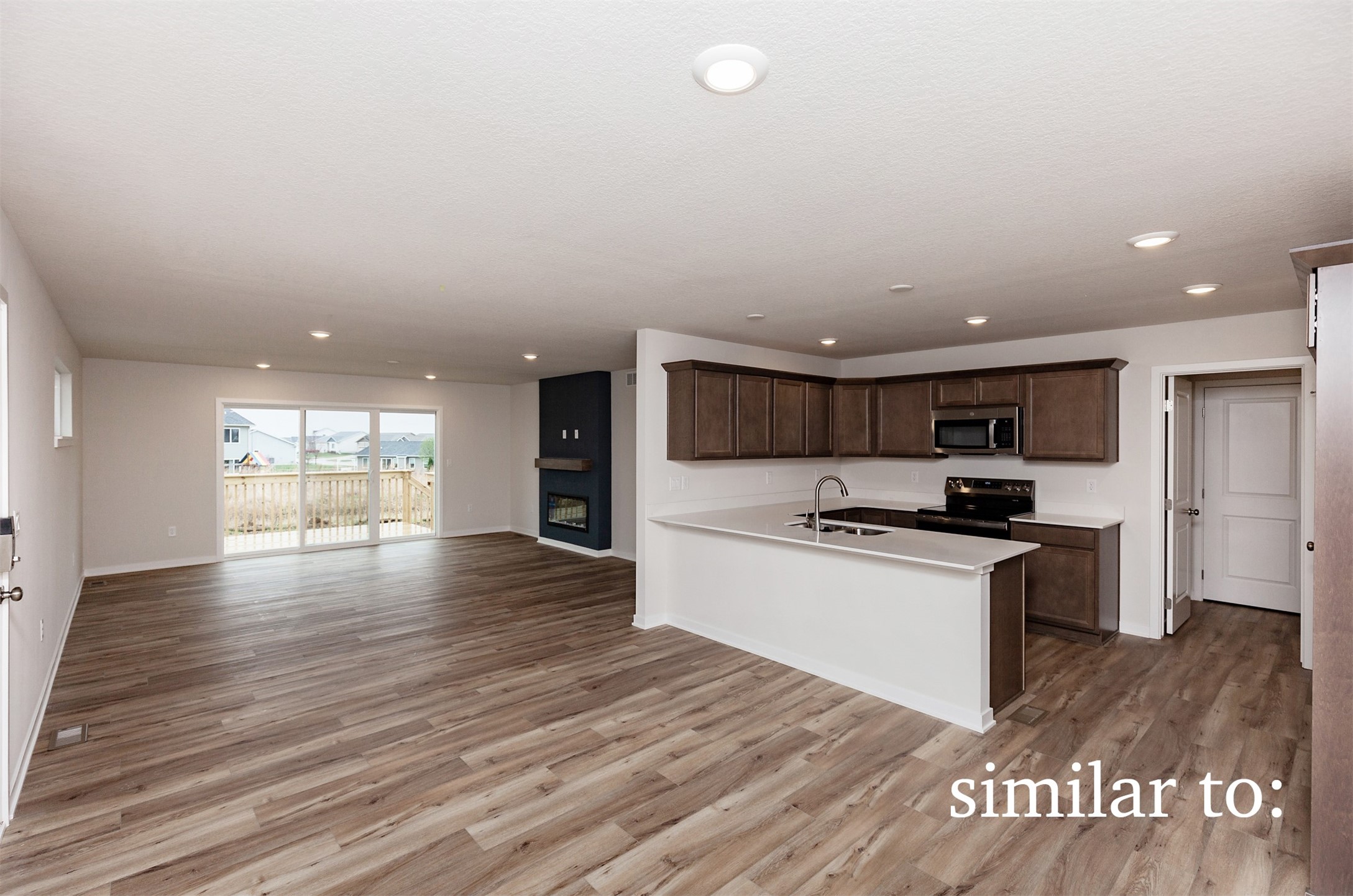 1534 Foxtail Drive Se Property Photo 11