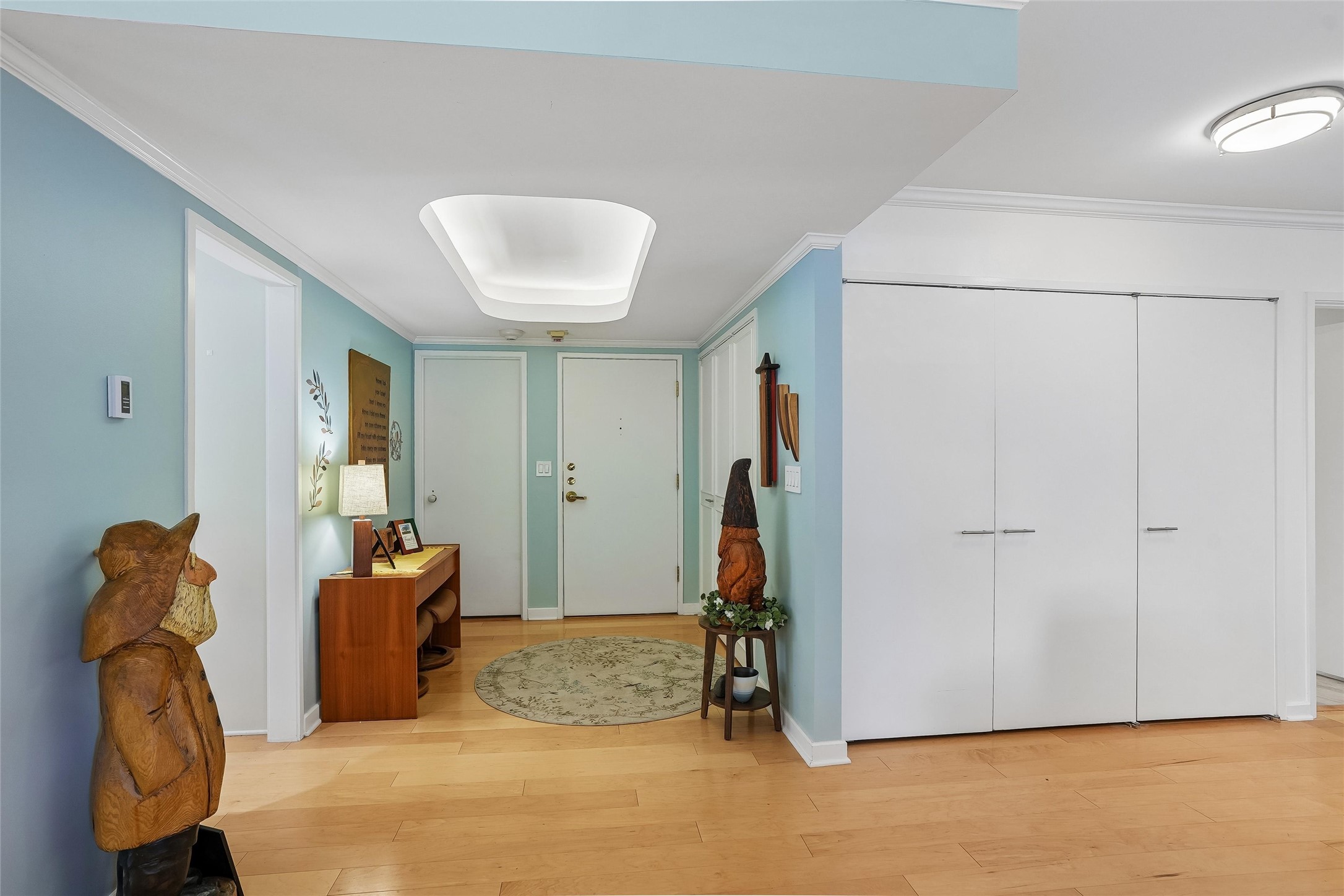 3131 Fleur Drive 102 Property Photo 6