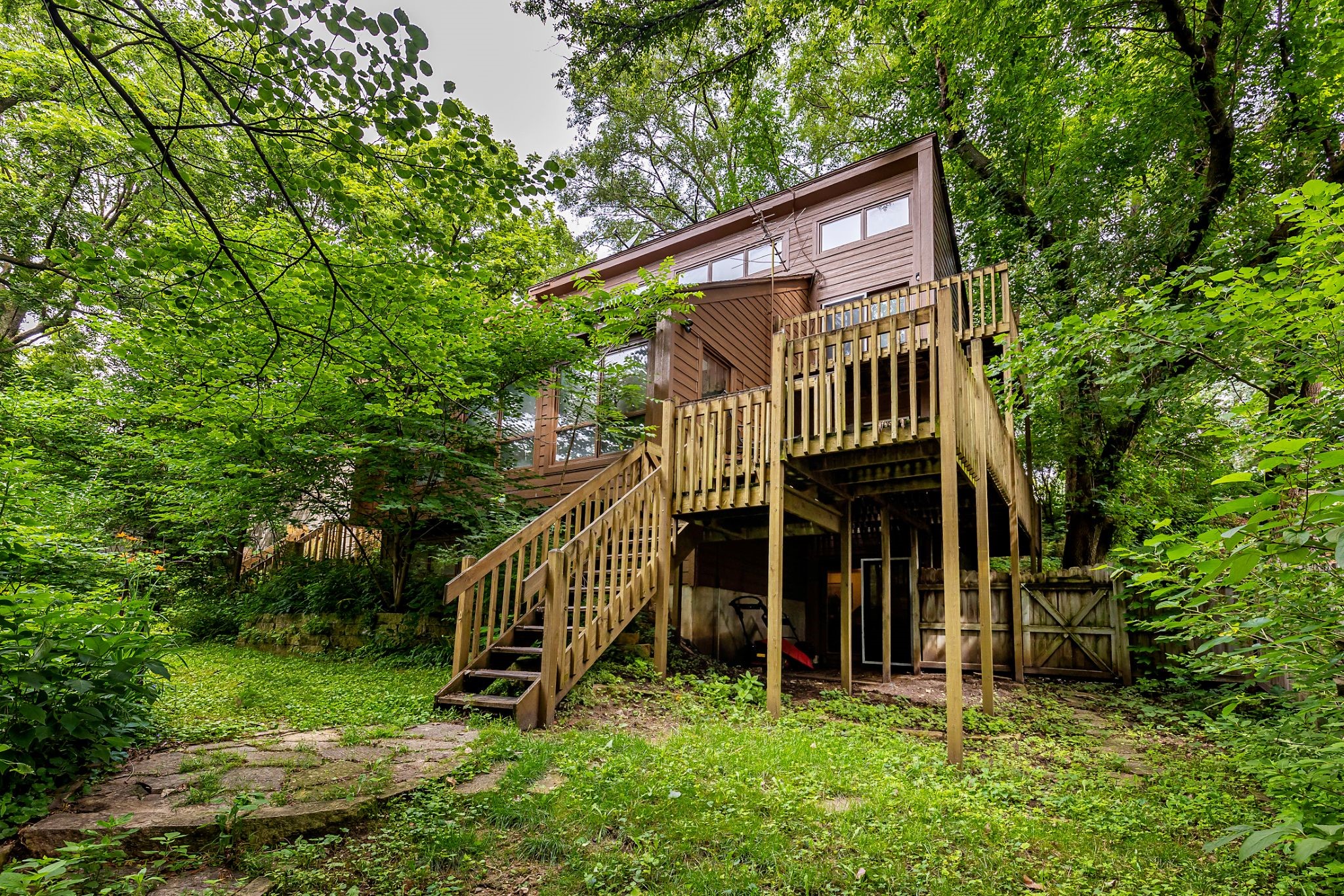 4612 Dover Drive Property Photo 1