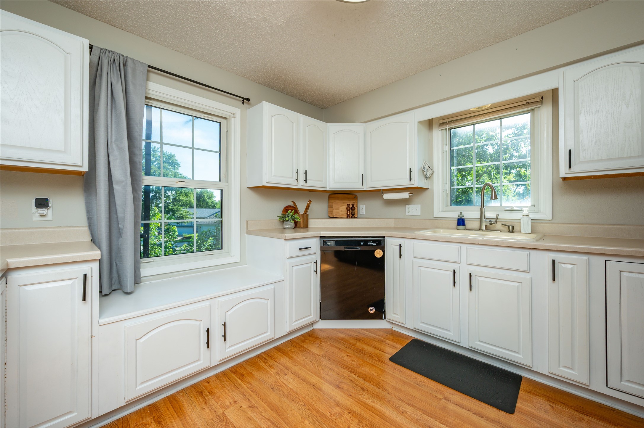 1900 Juniper Court Property Photo 9
