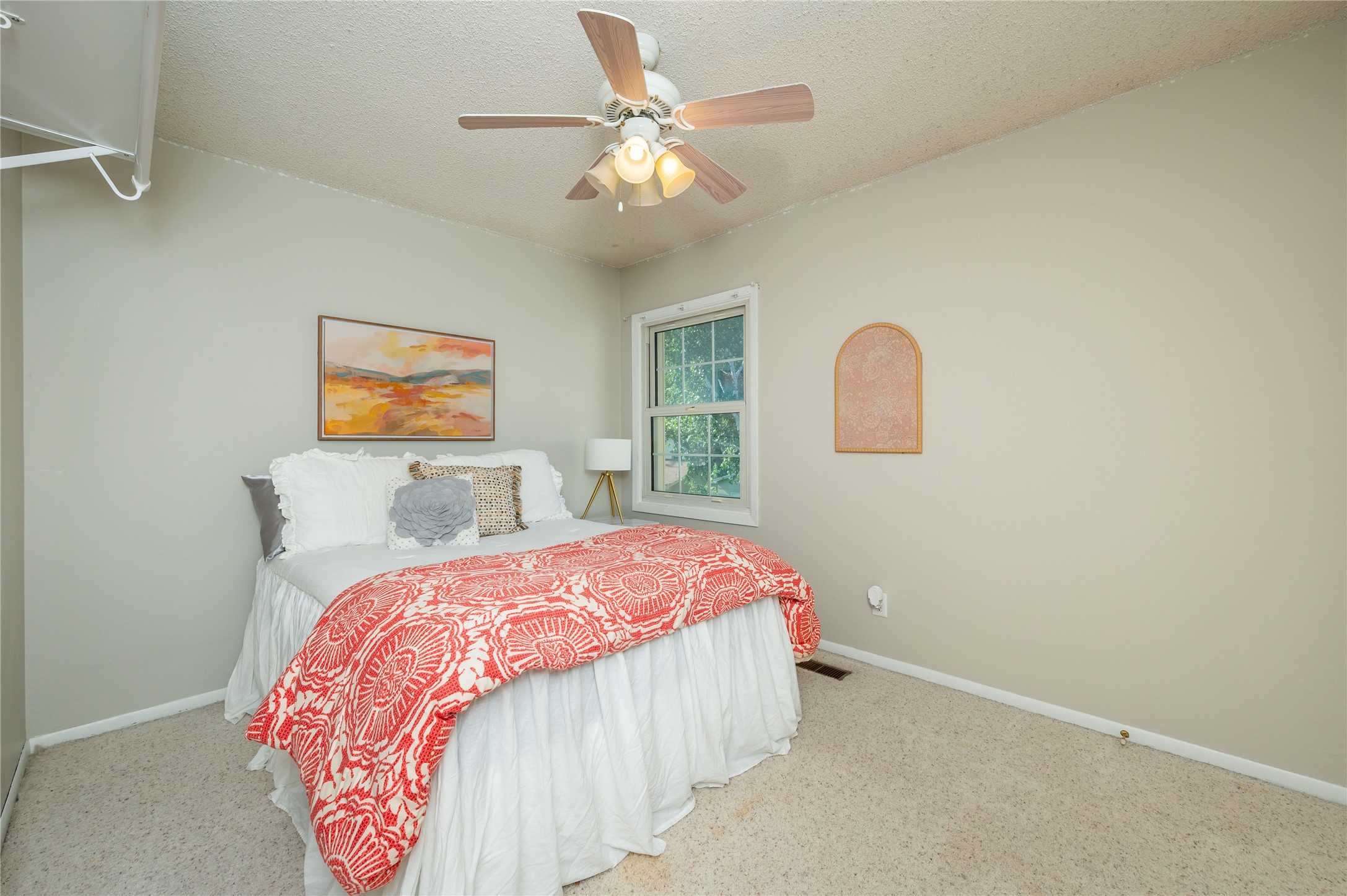 1900 Juniper Court Property Photo 16