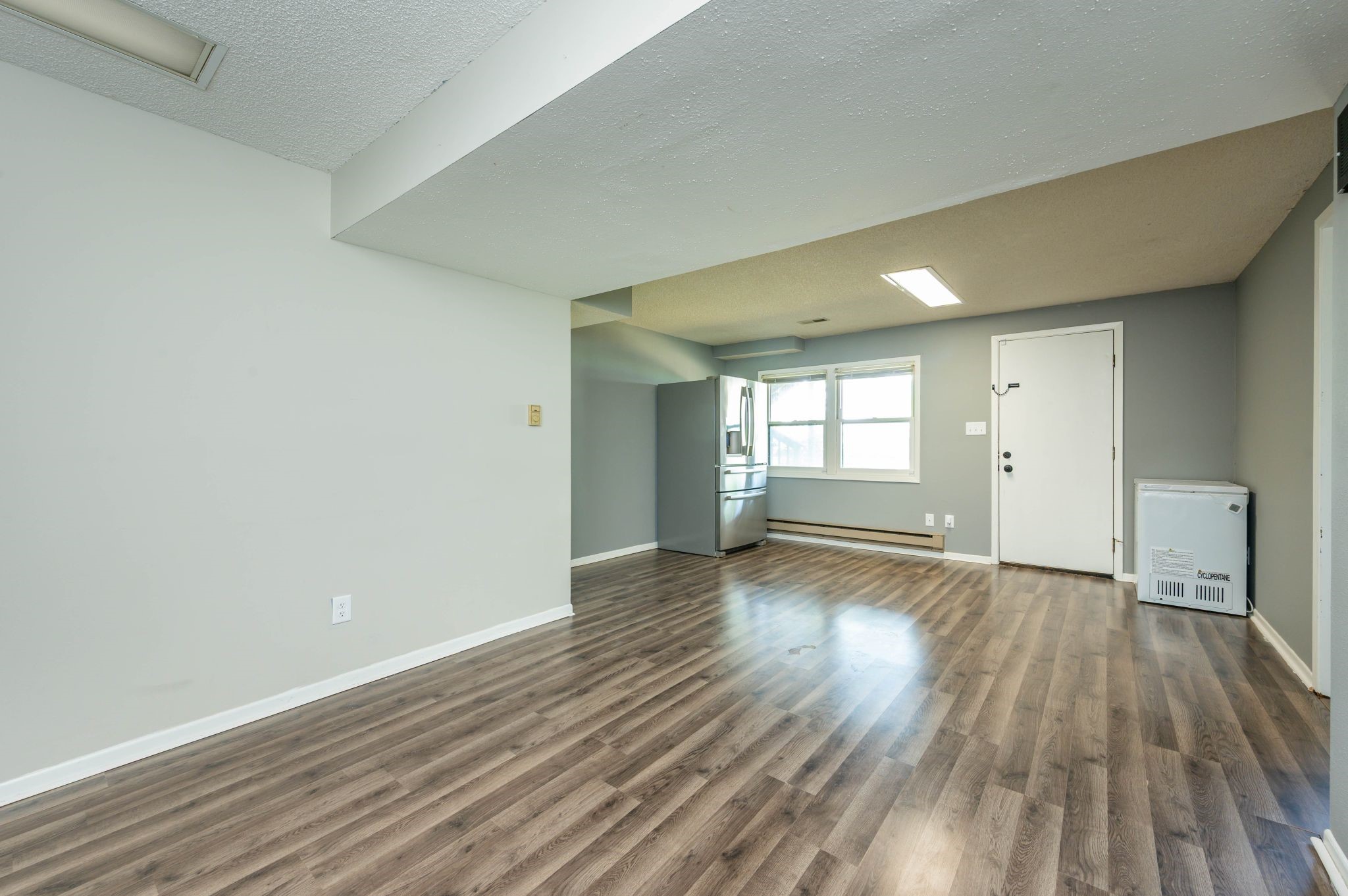 1900 Juniper Court Property Photo 18