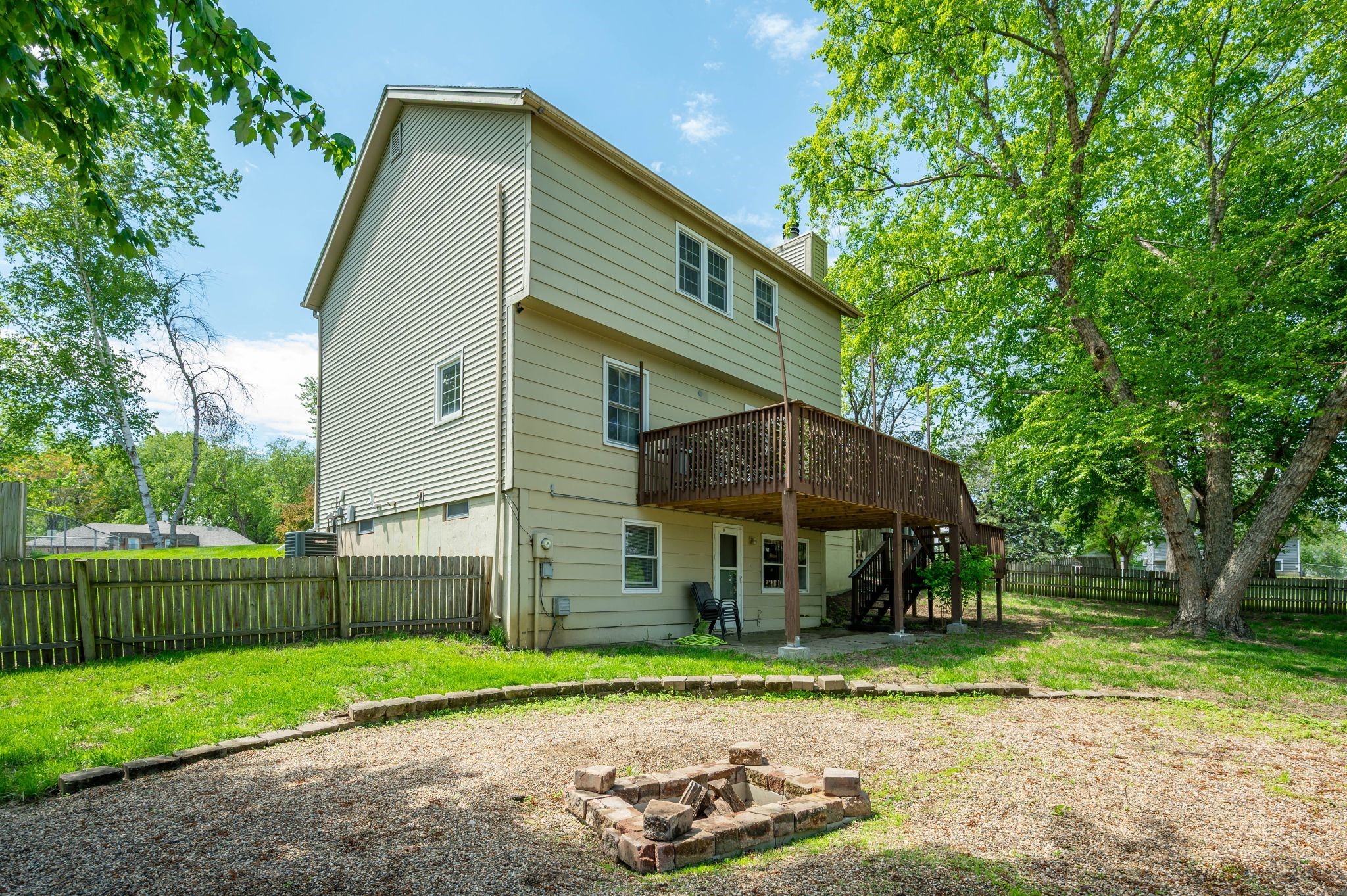 1900 Juniper Court Property Photo 26