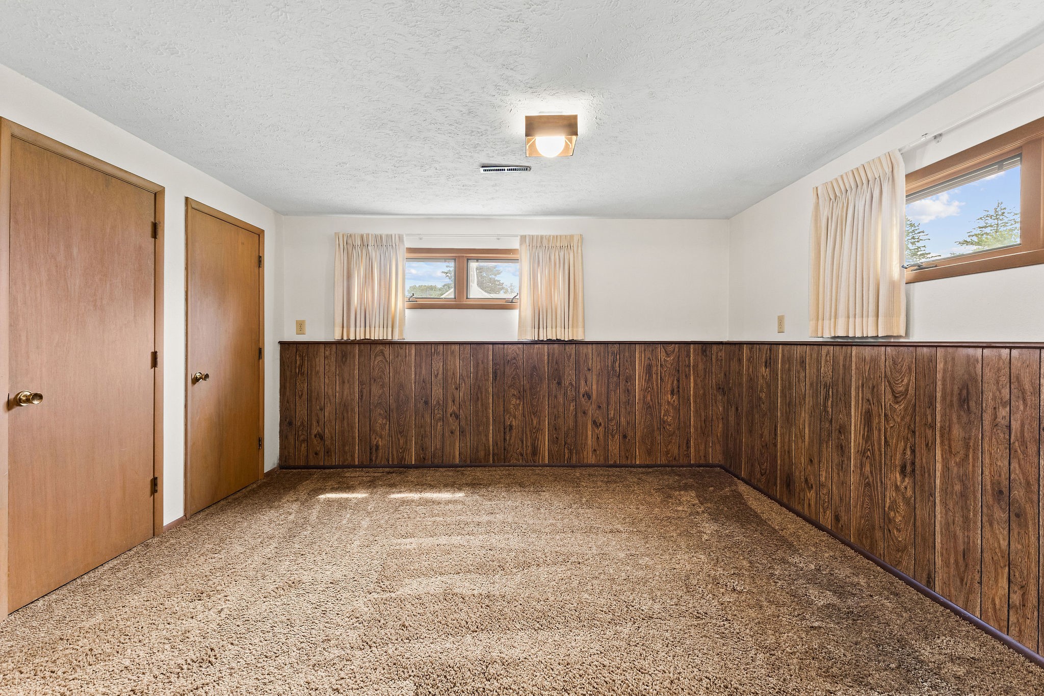 201 15th Street Property Photo 10