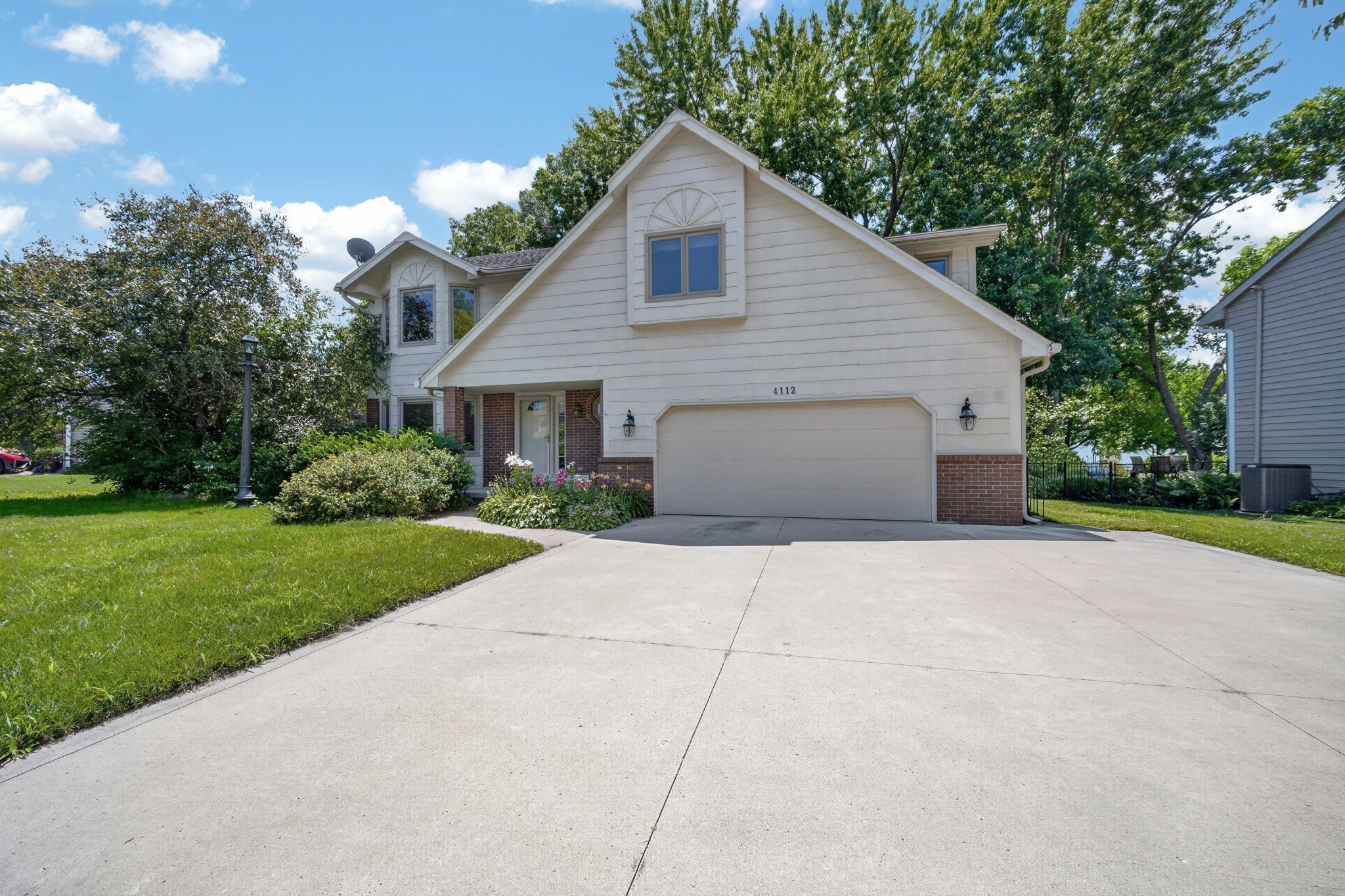 4112 Walnut Street Property Photo 1