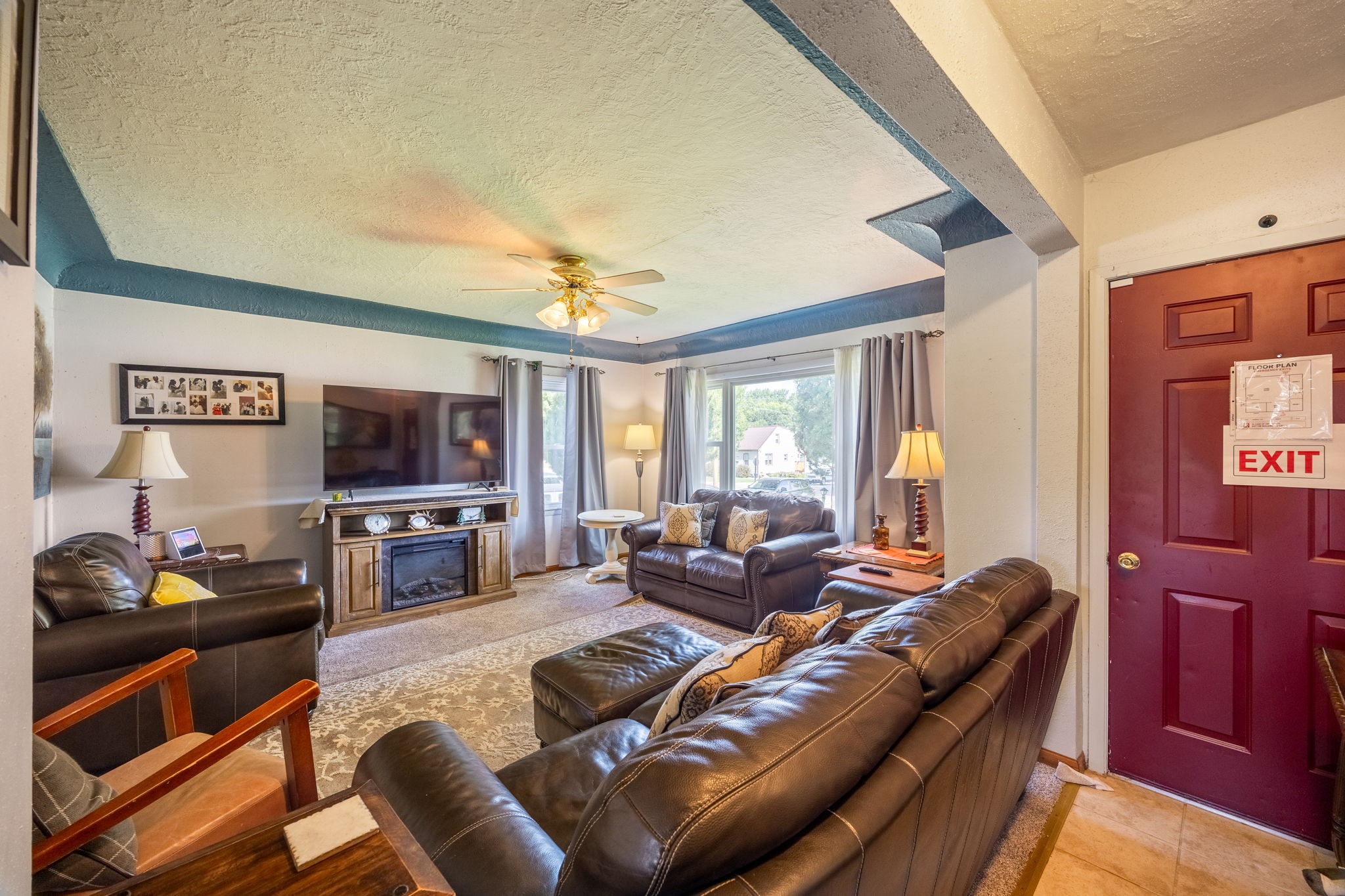 1800 E Ridgeway Avenue Property Photo 2
