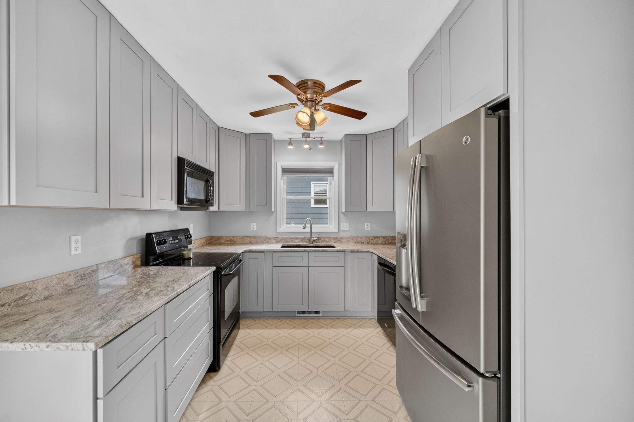 1301 Meadow Drive Property Photo 11