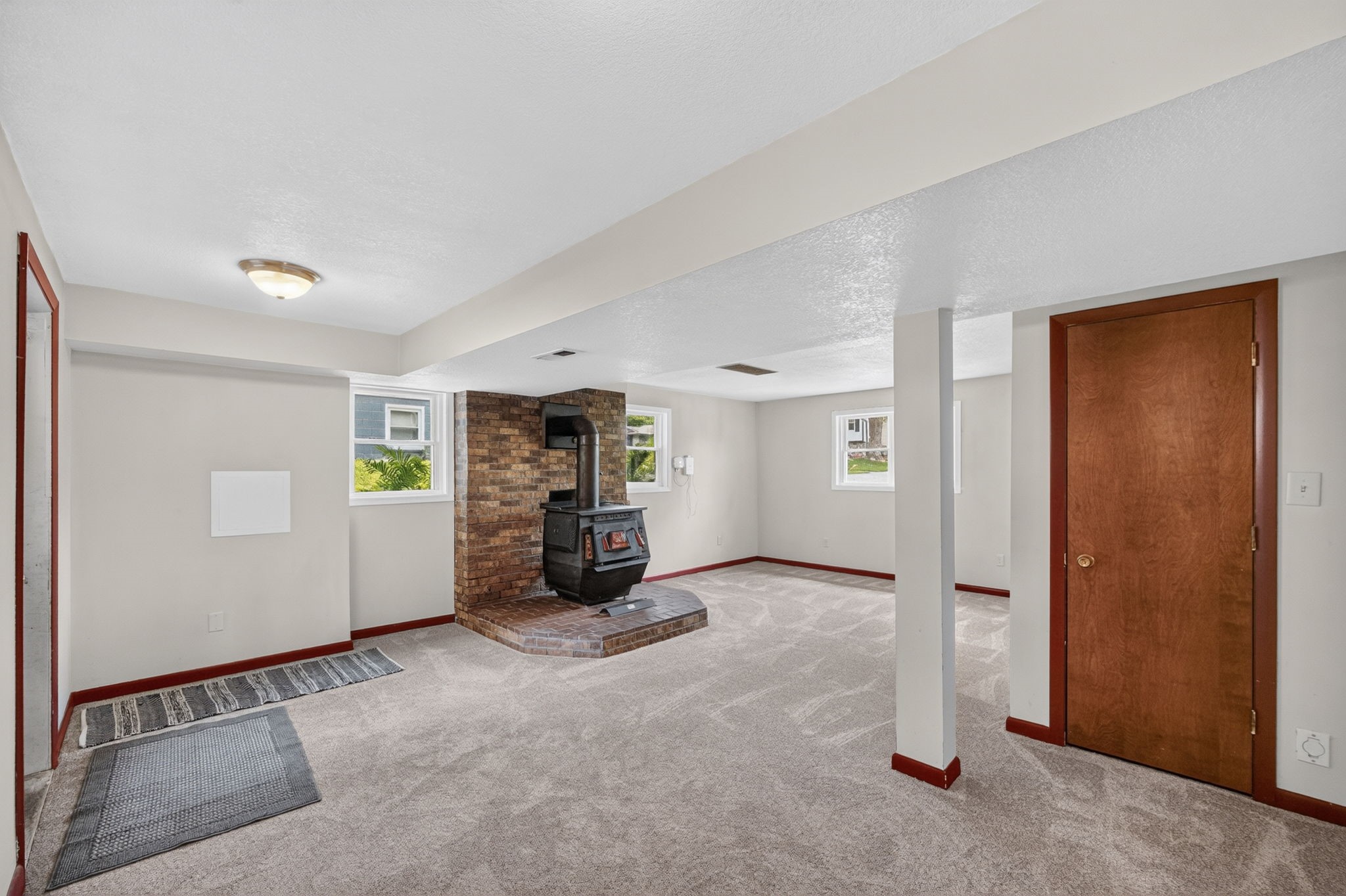 1301 Meadow Drive Property Photo 26