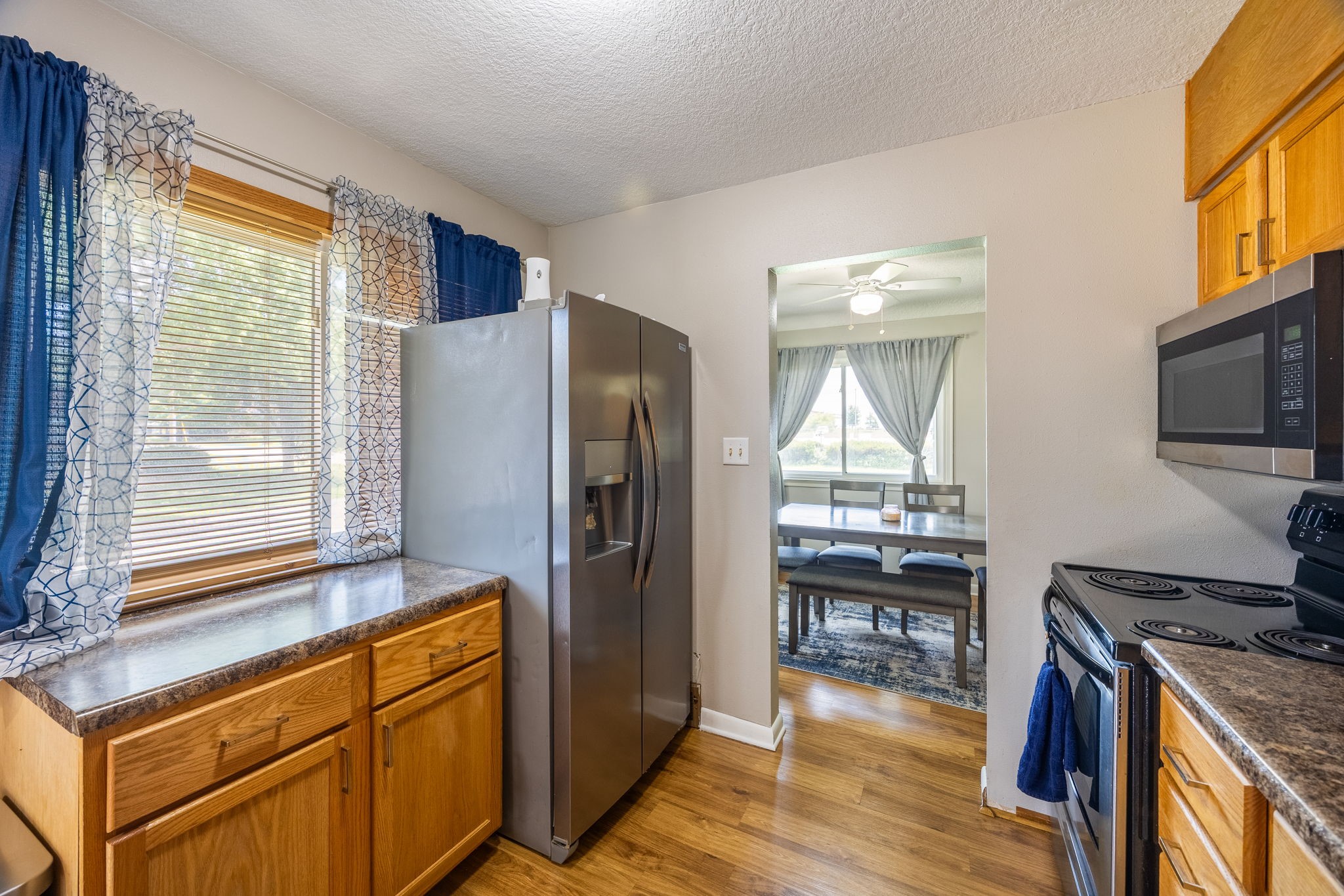 1901 Leland Avenue Property Photo 11