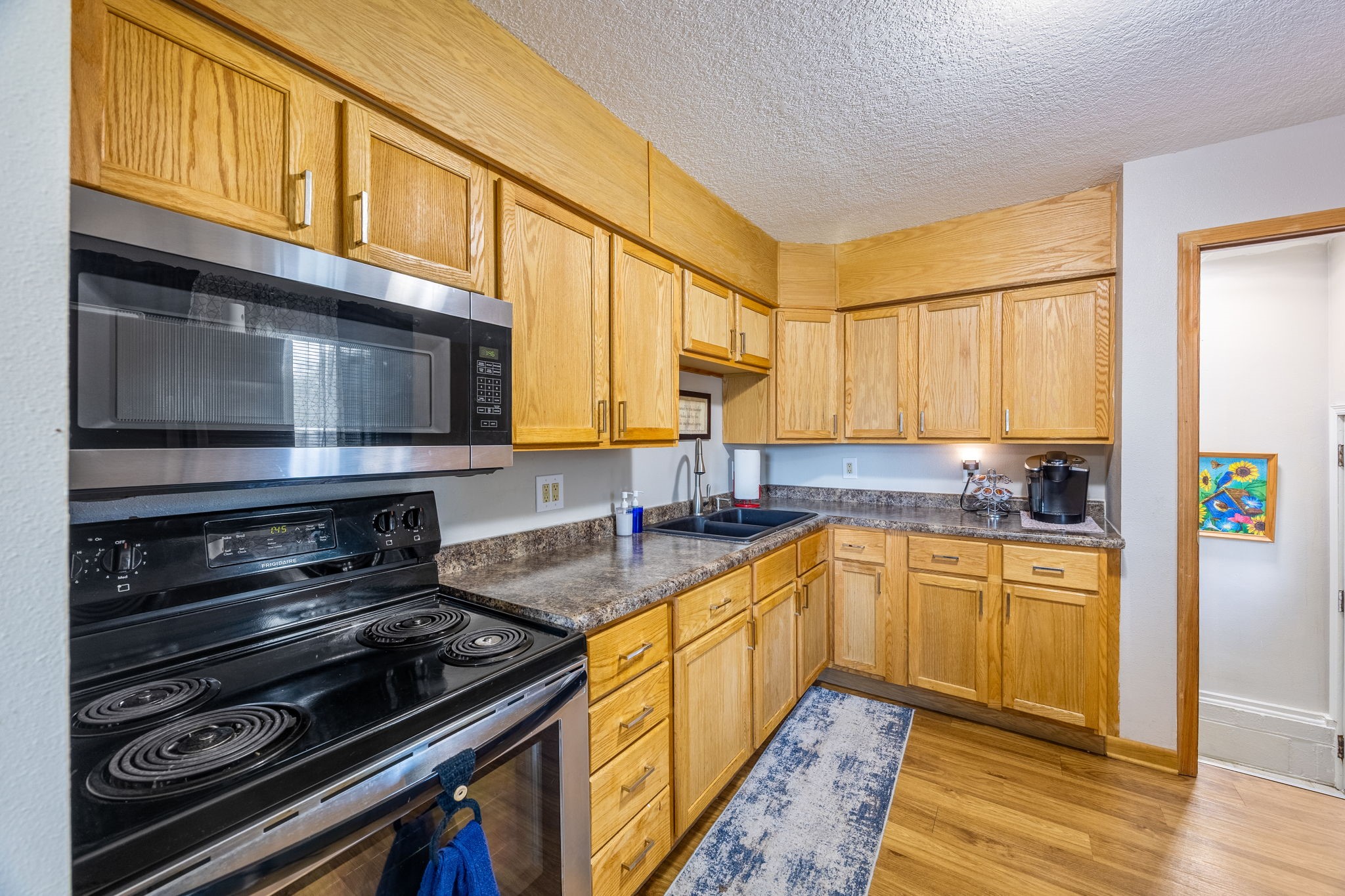 1901 Leland Avenue Property Photo 12