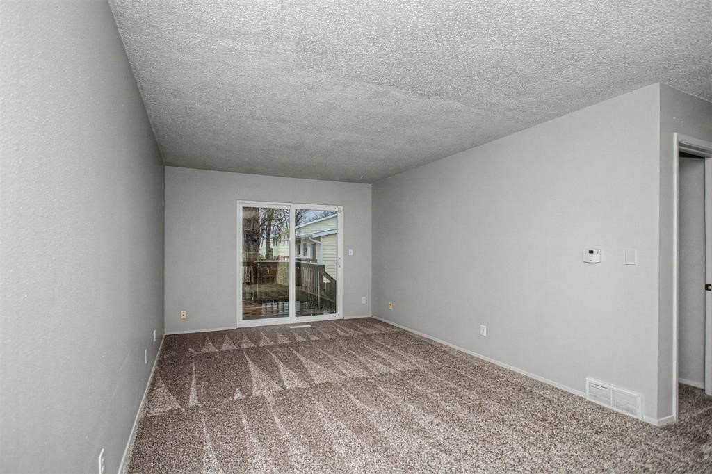 703 Meadow Place Property Photo 5