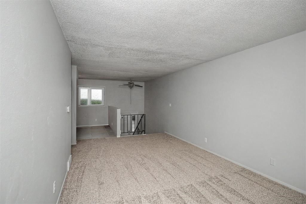 703 Meadow Place Property Photo 6