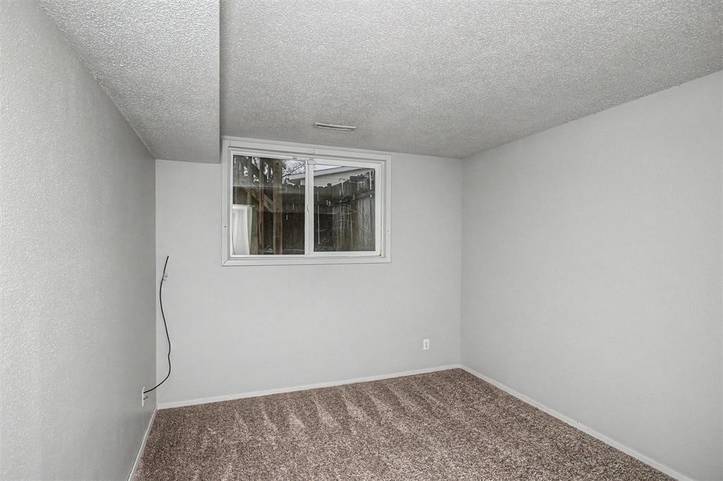 703 Meadow Place Property Photo 19