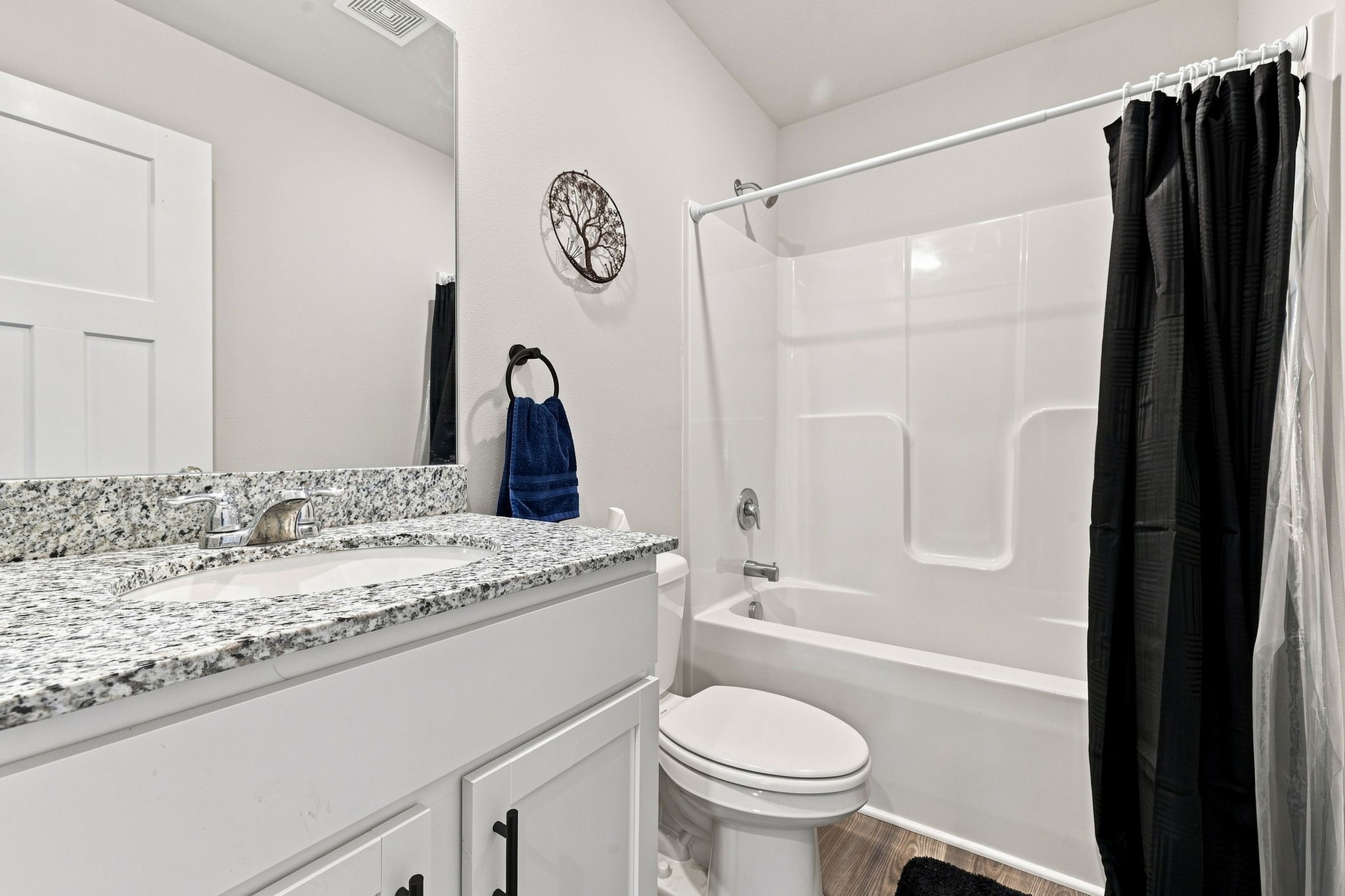 5613 Brook View Avenue Property Photo 9