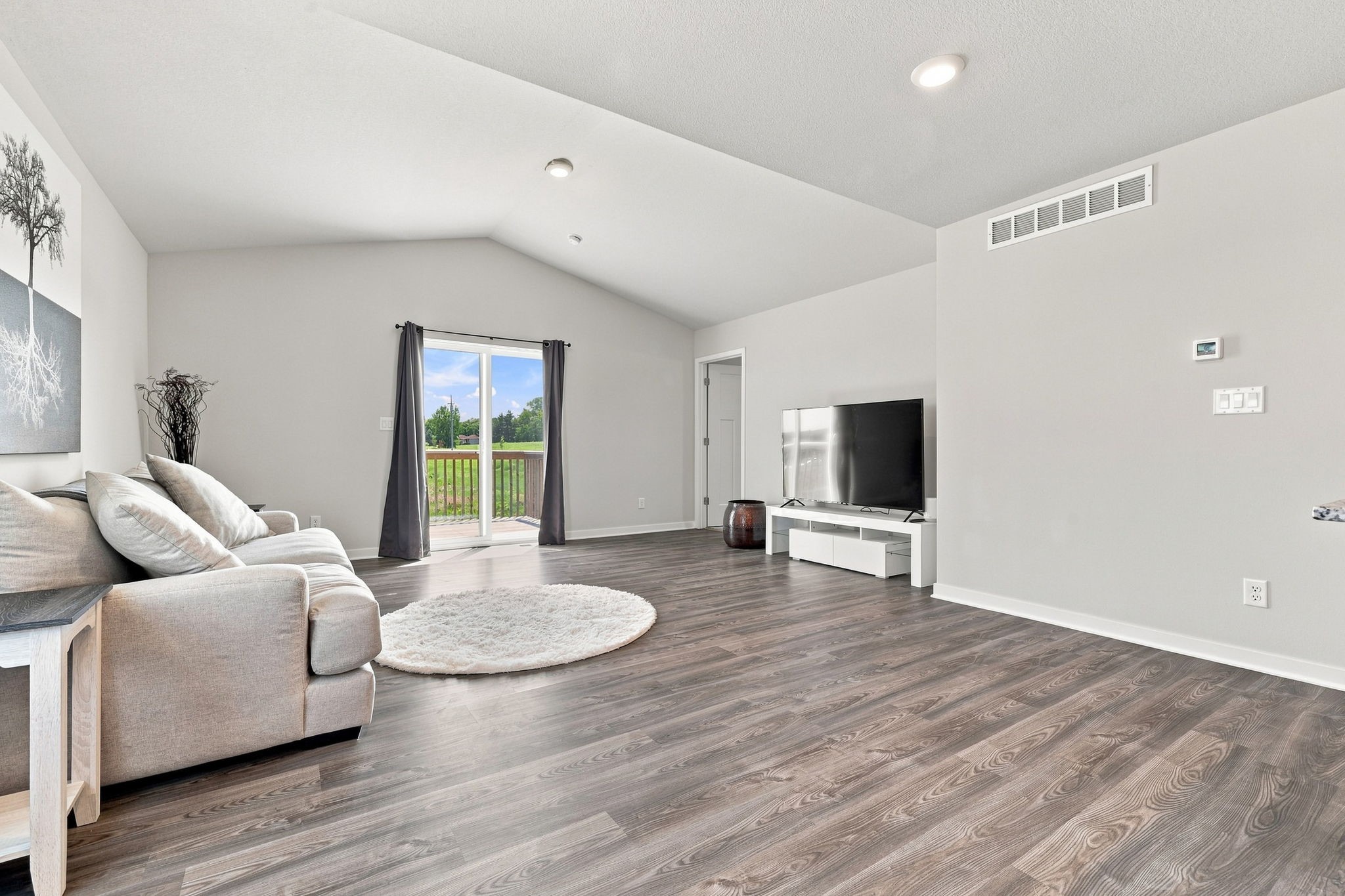 5613 Brook View Avenue Property Photo 15
