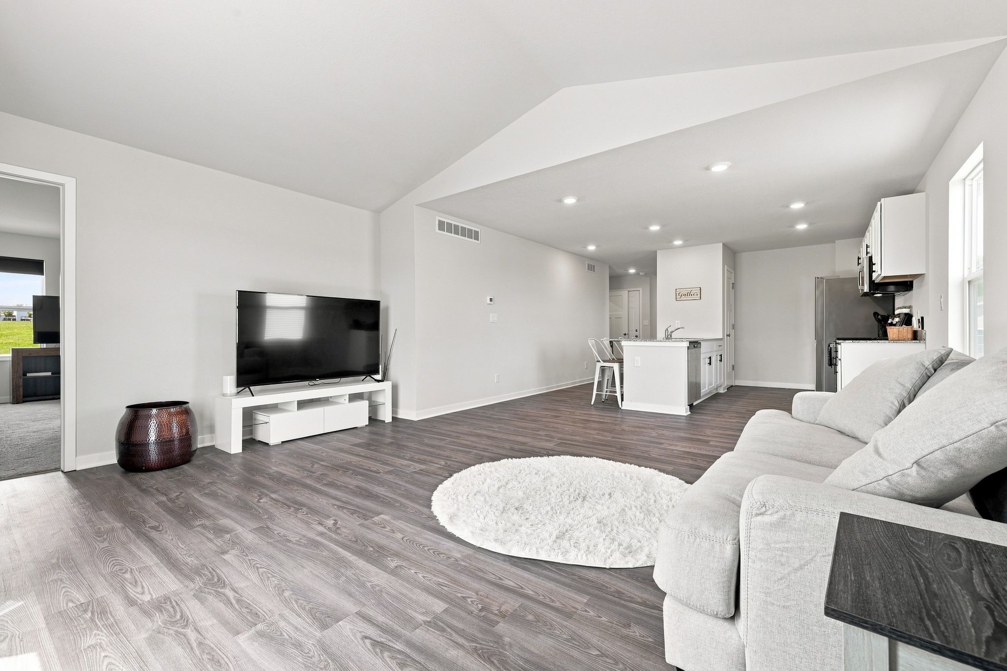 5613 Brook View Avenue Property Photo 16