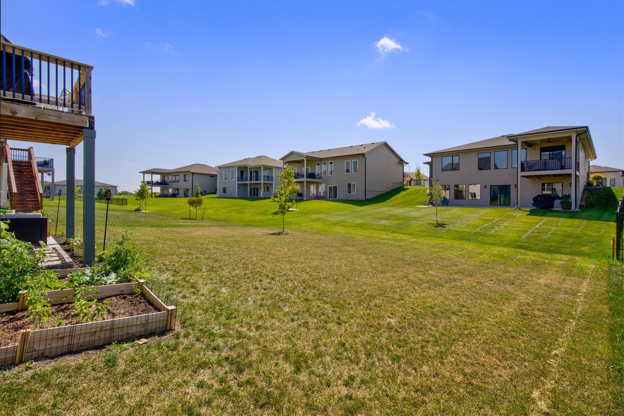 18126 Alpine Drive Property Photo 27