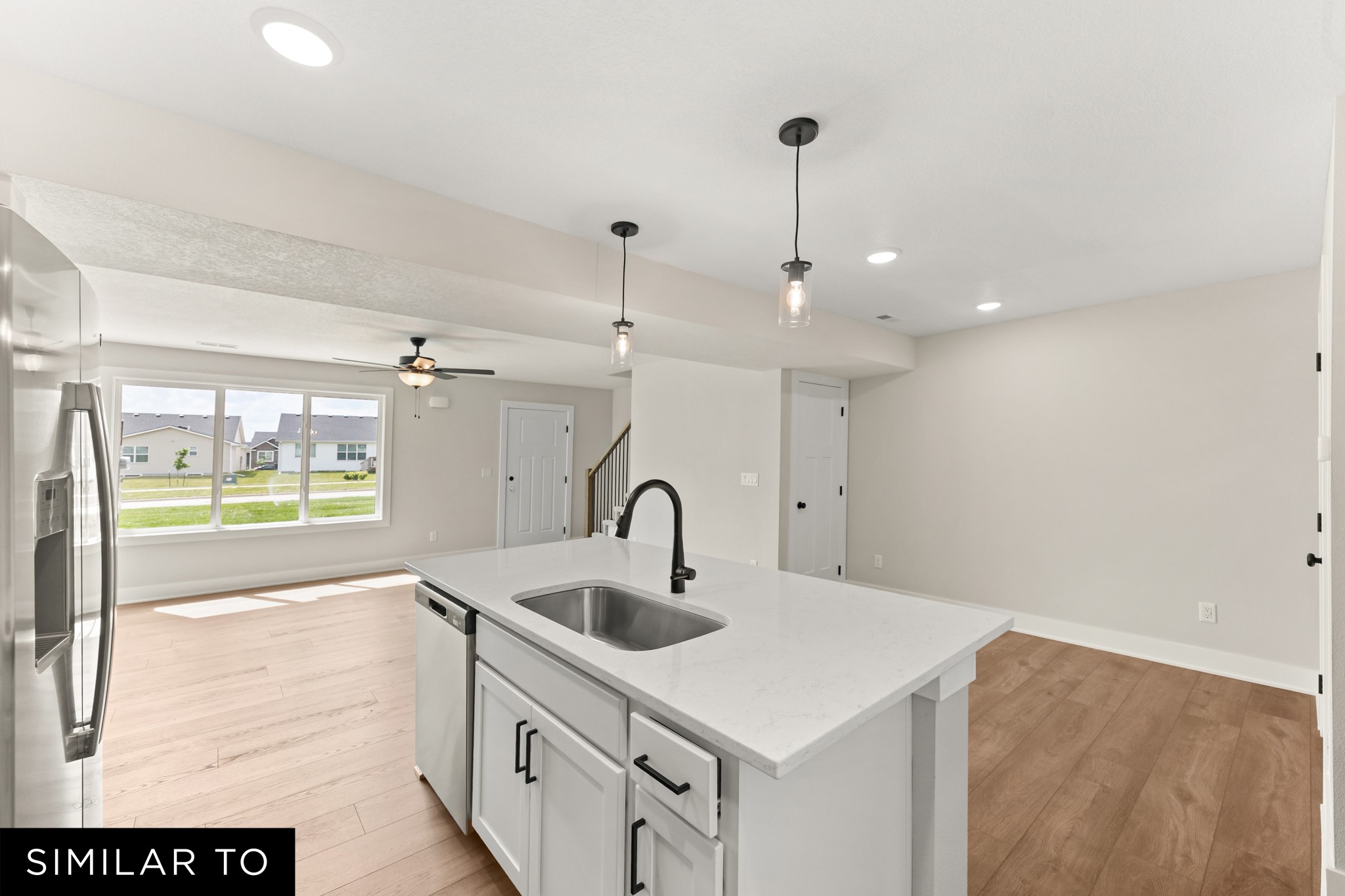 608 Ne Hart Lane Property Photo 13